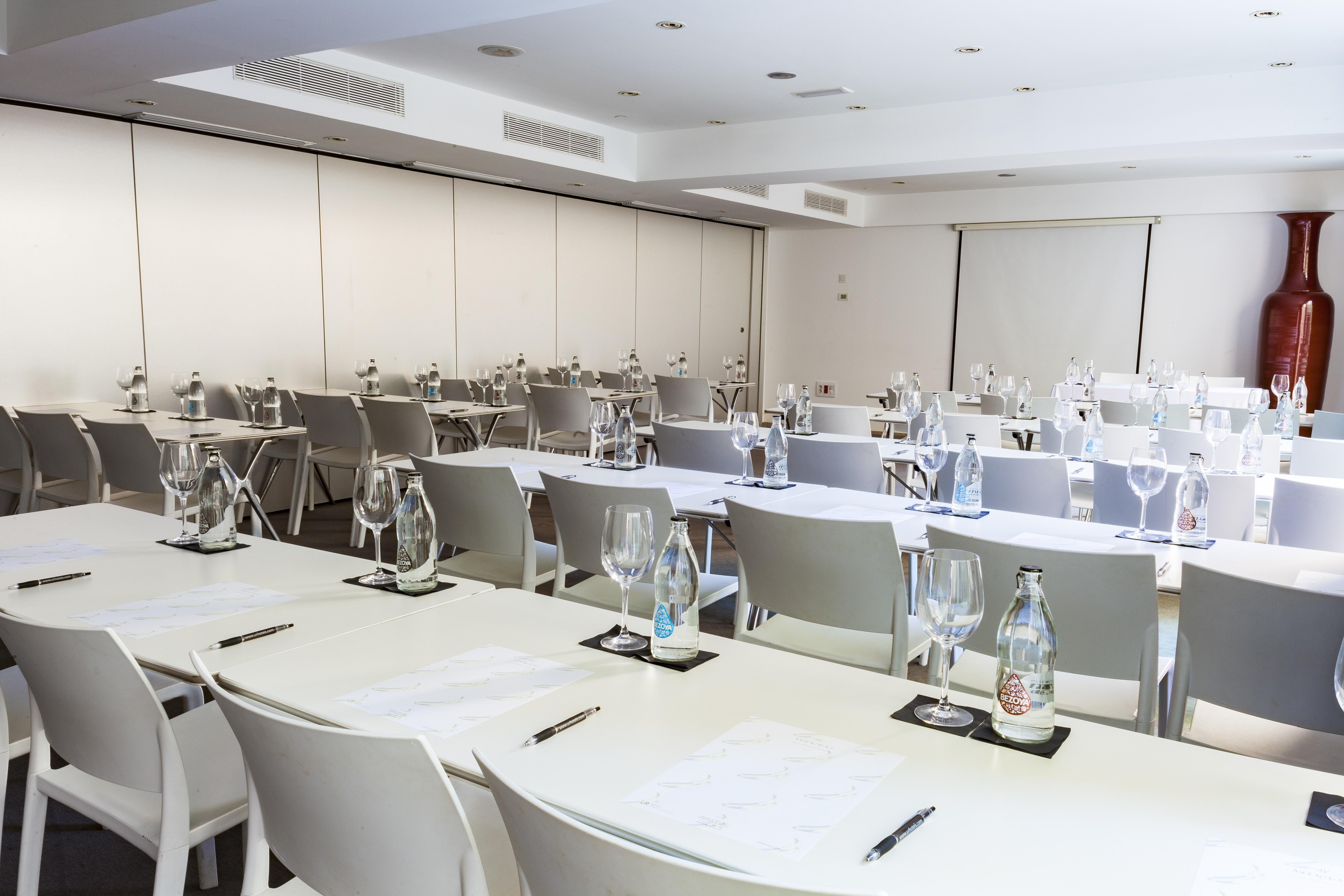 Ur Palacio Avenida Hotel 4*