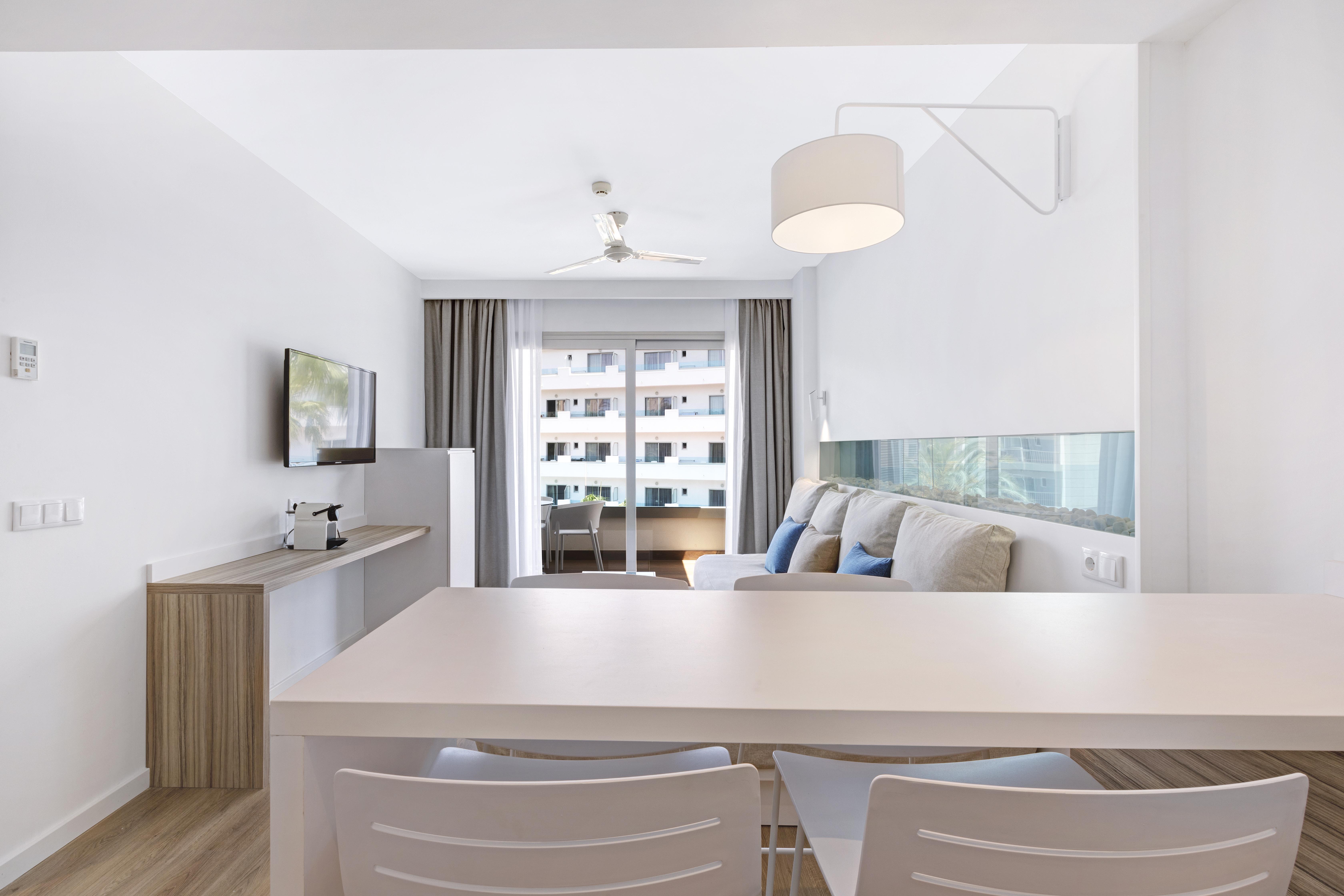 Metropolitan Playa 3 Sup 3*