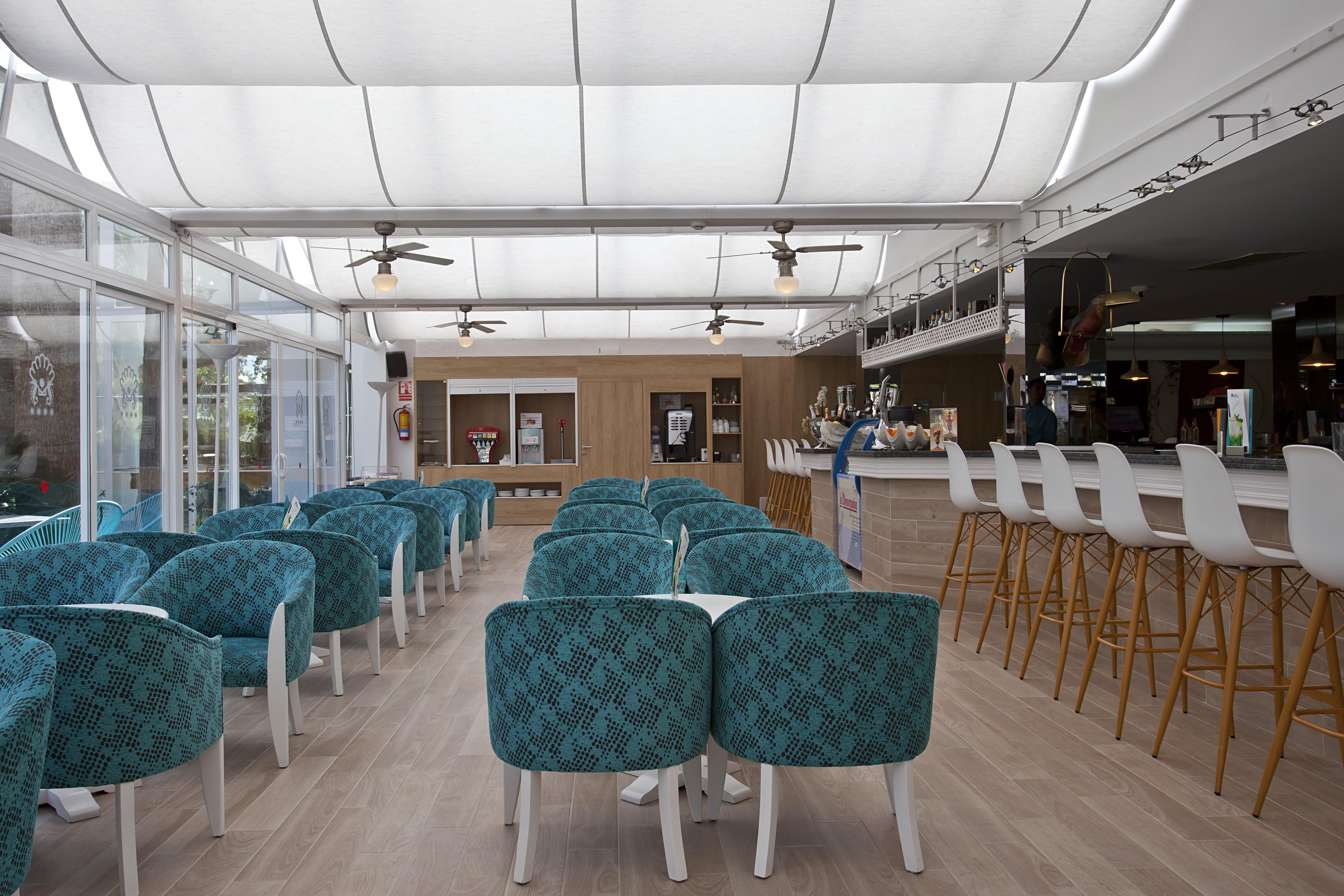 Bahia De Alcudia & Hotel 4*