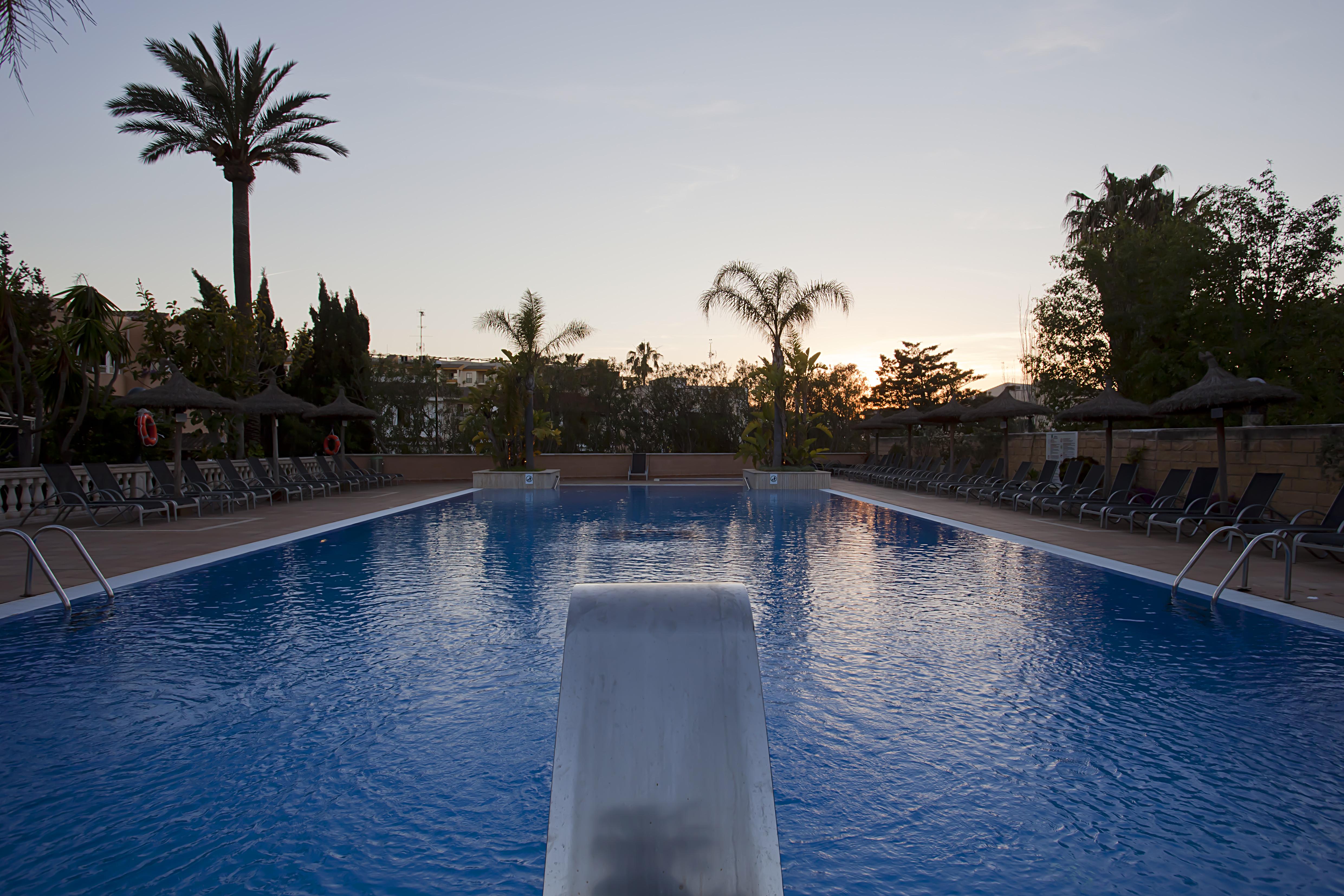 Bahia De Alcudia & Hotel 4*