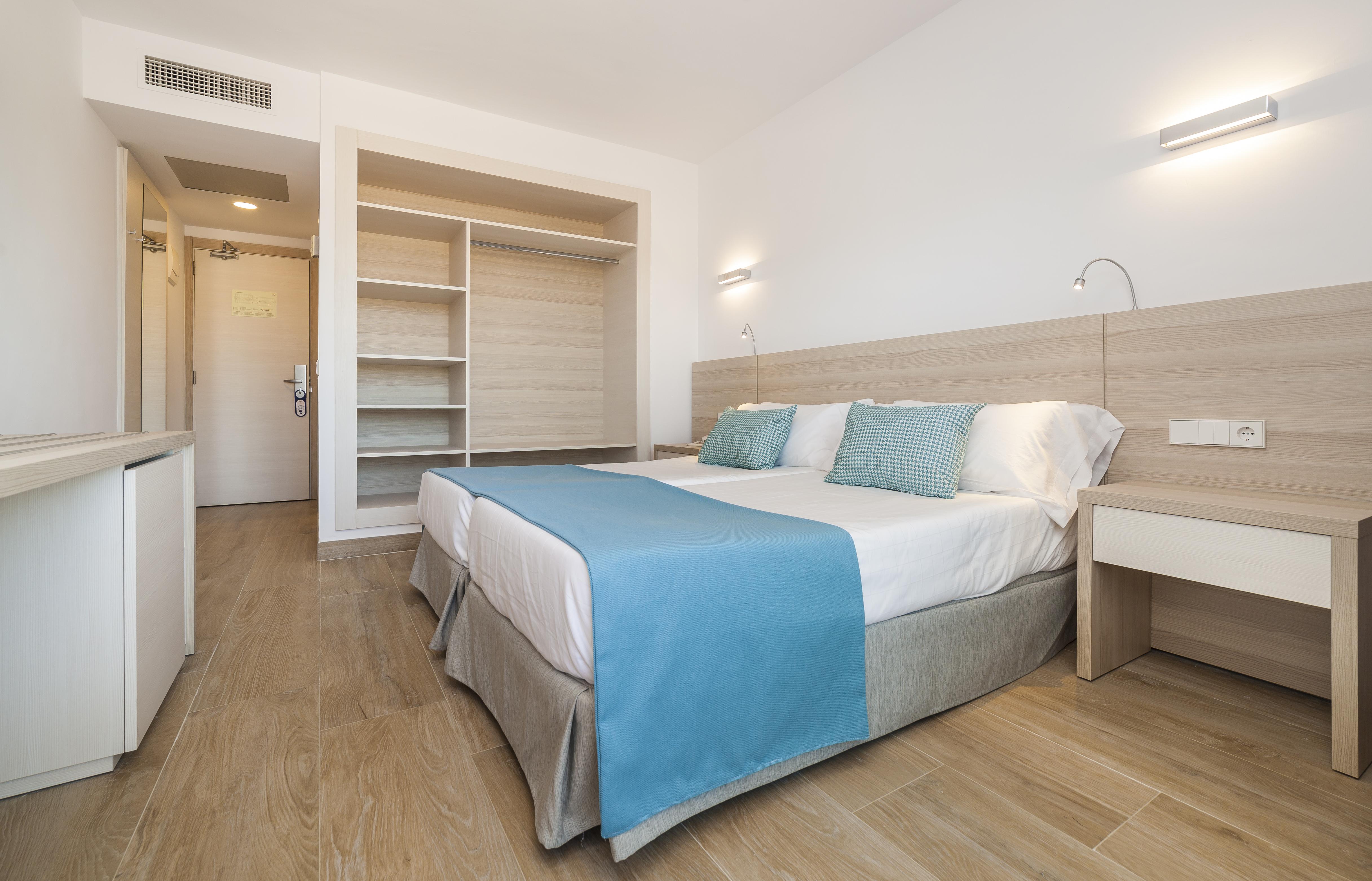 Hotel Globales Mimosa 4*