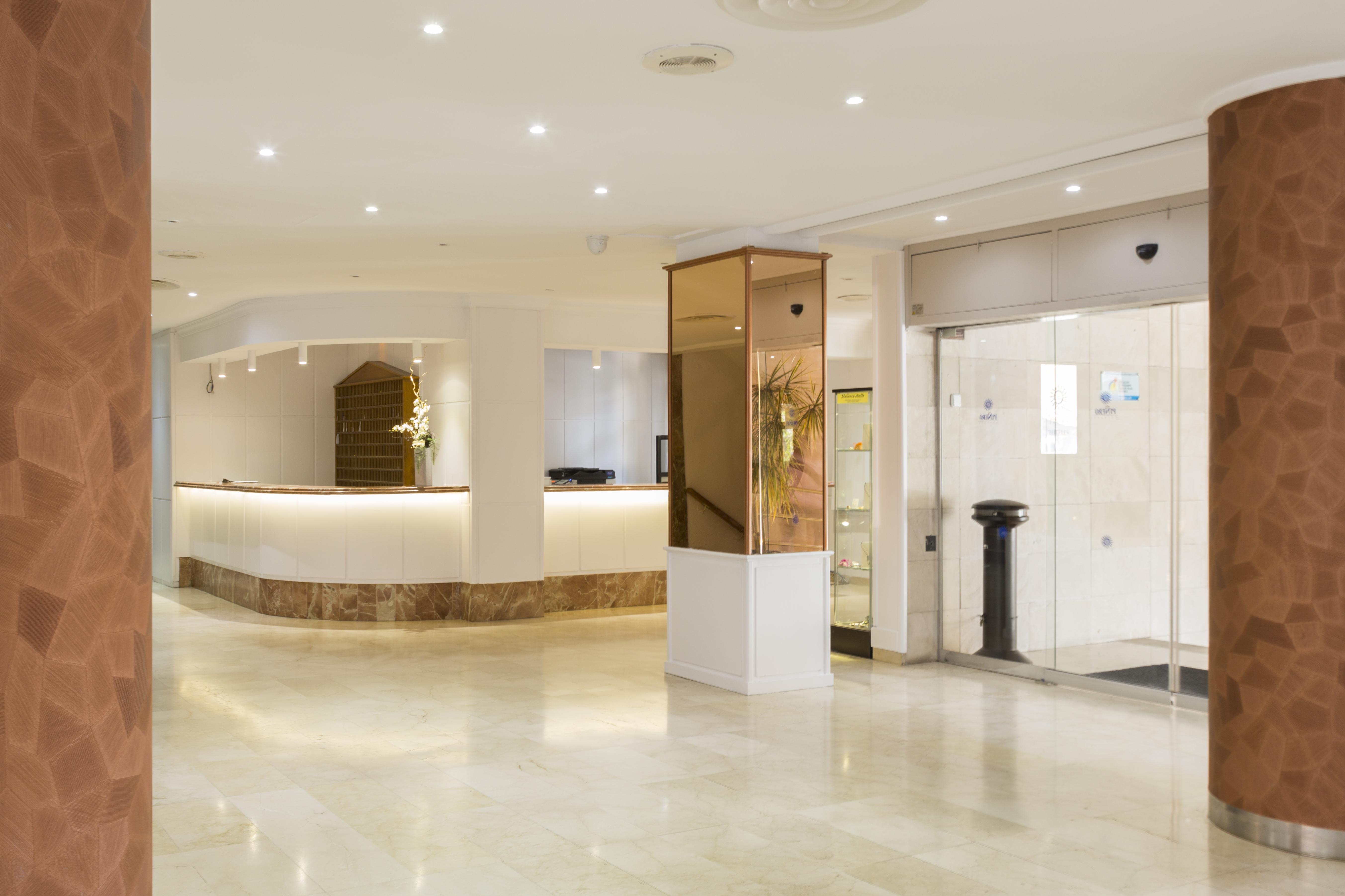 Piñero Bahia De Palma Hotel El Arenal (Mallorca)