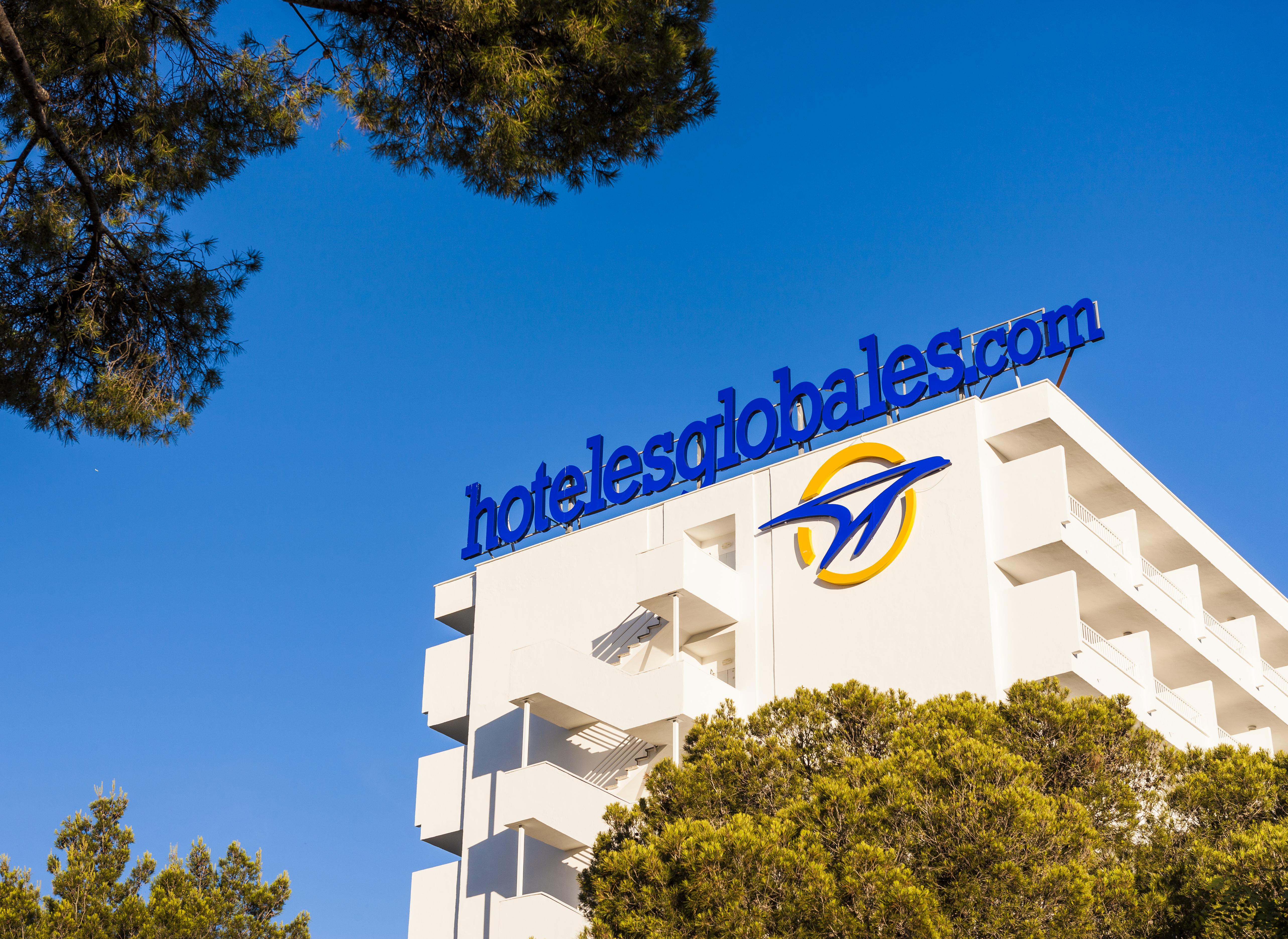 Globales Mimosa Hotel 4*