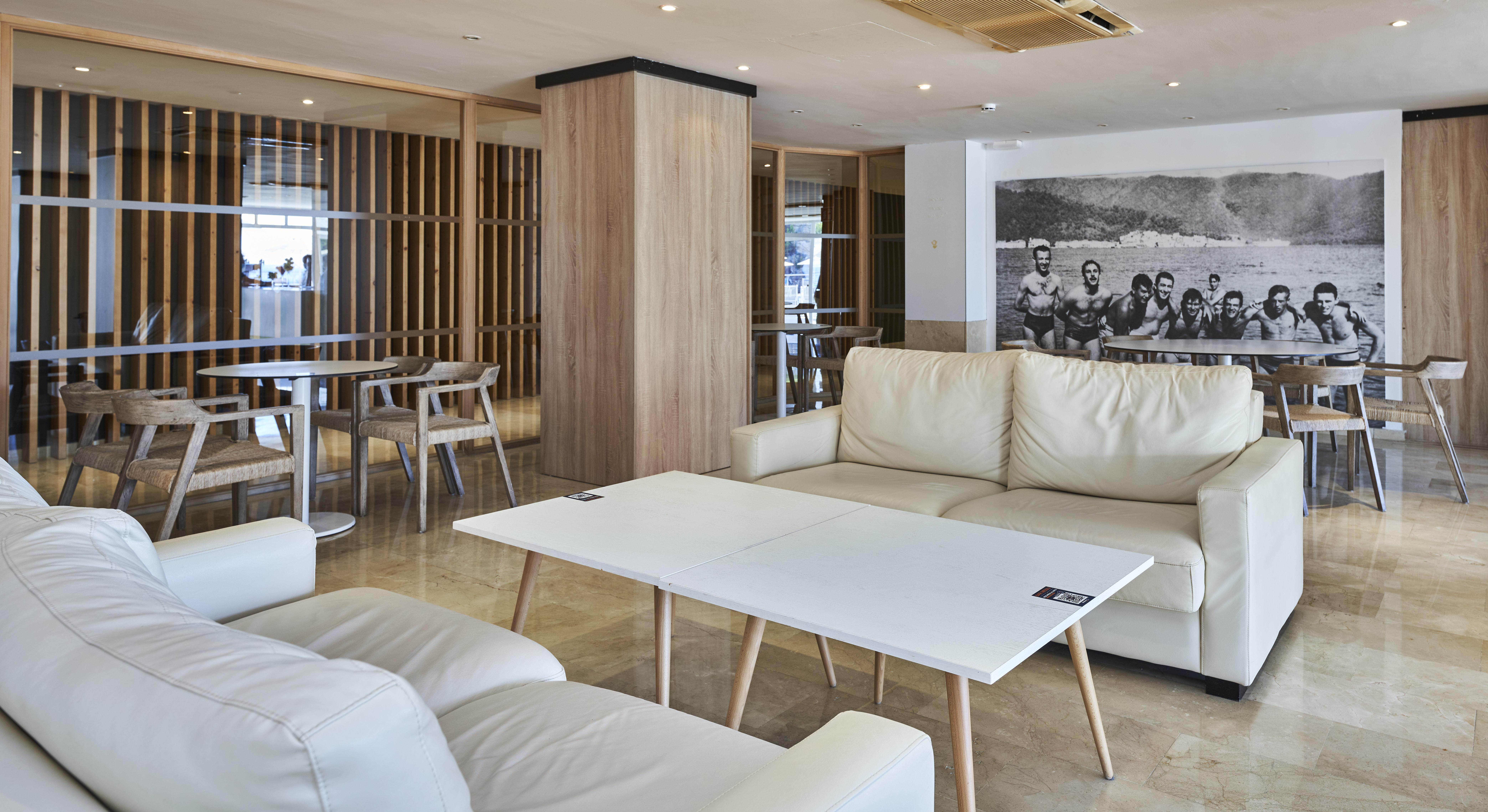 Globales Cala Viñas Adults Only 16+ Resort