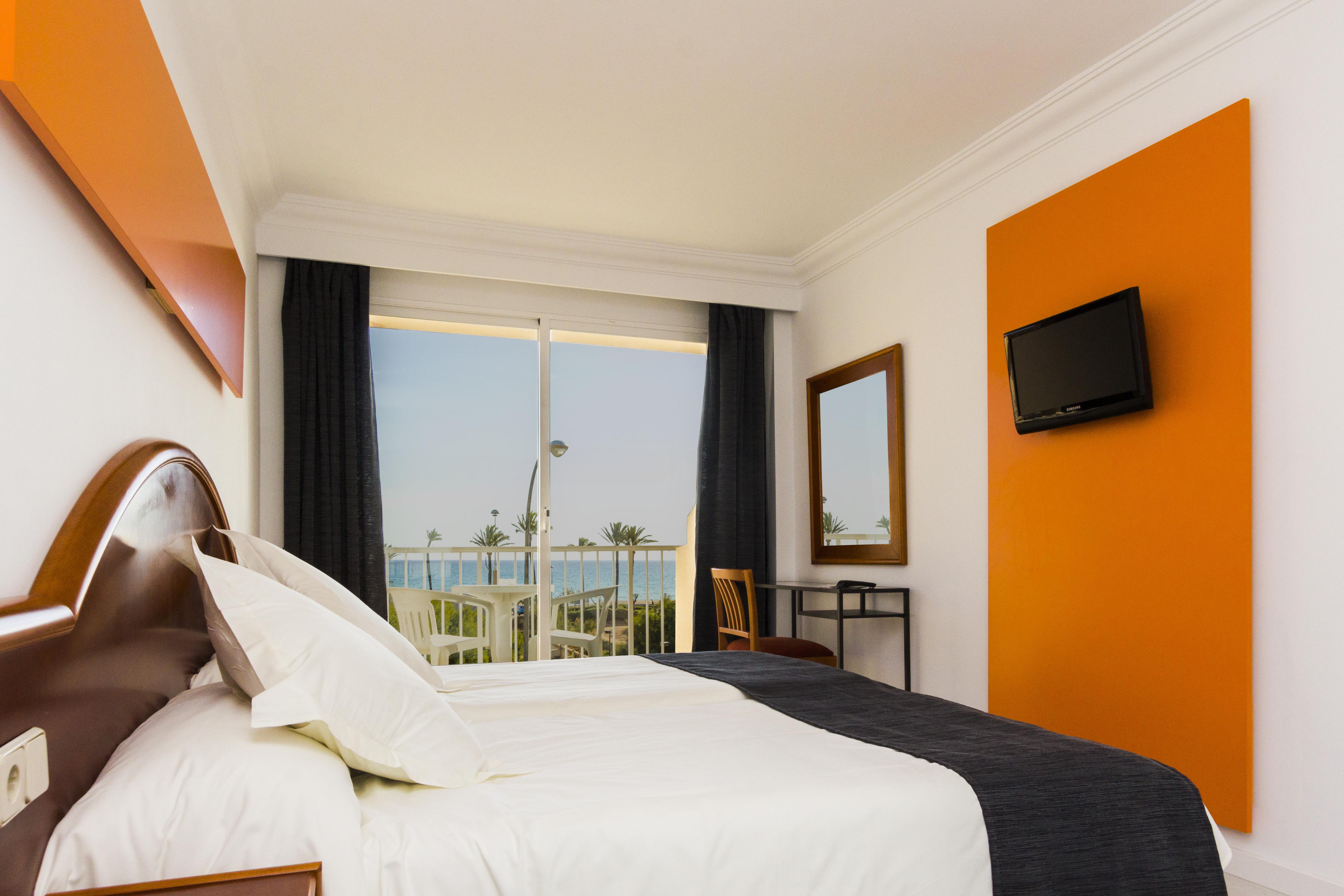 Sant Jordi Hotel 4*