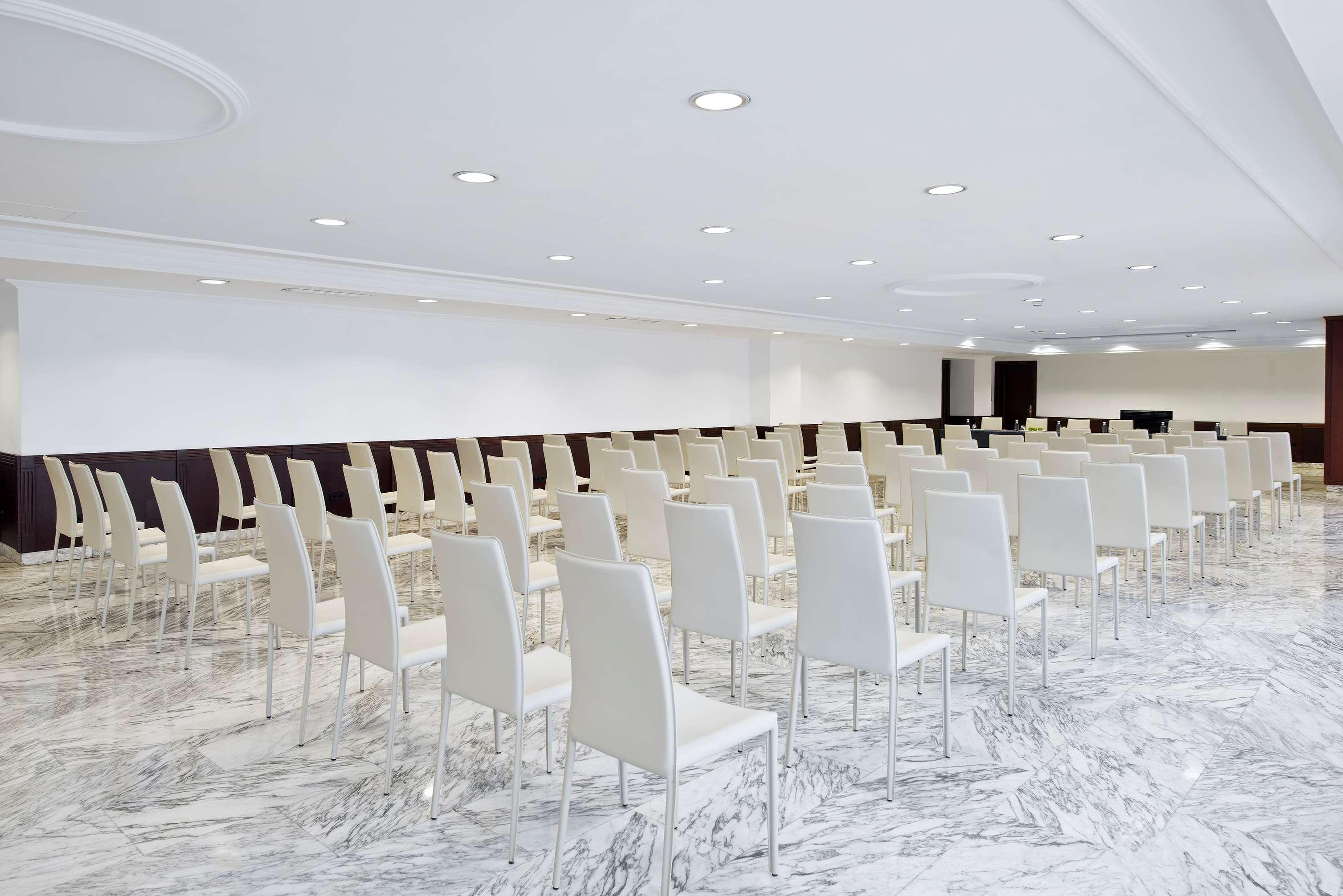 Meliá Marina 4*
