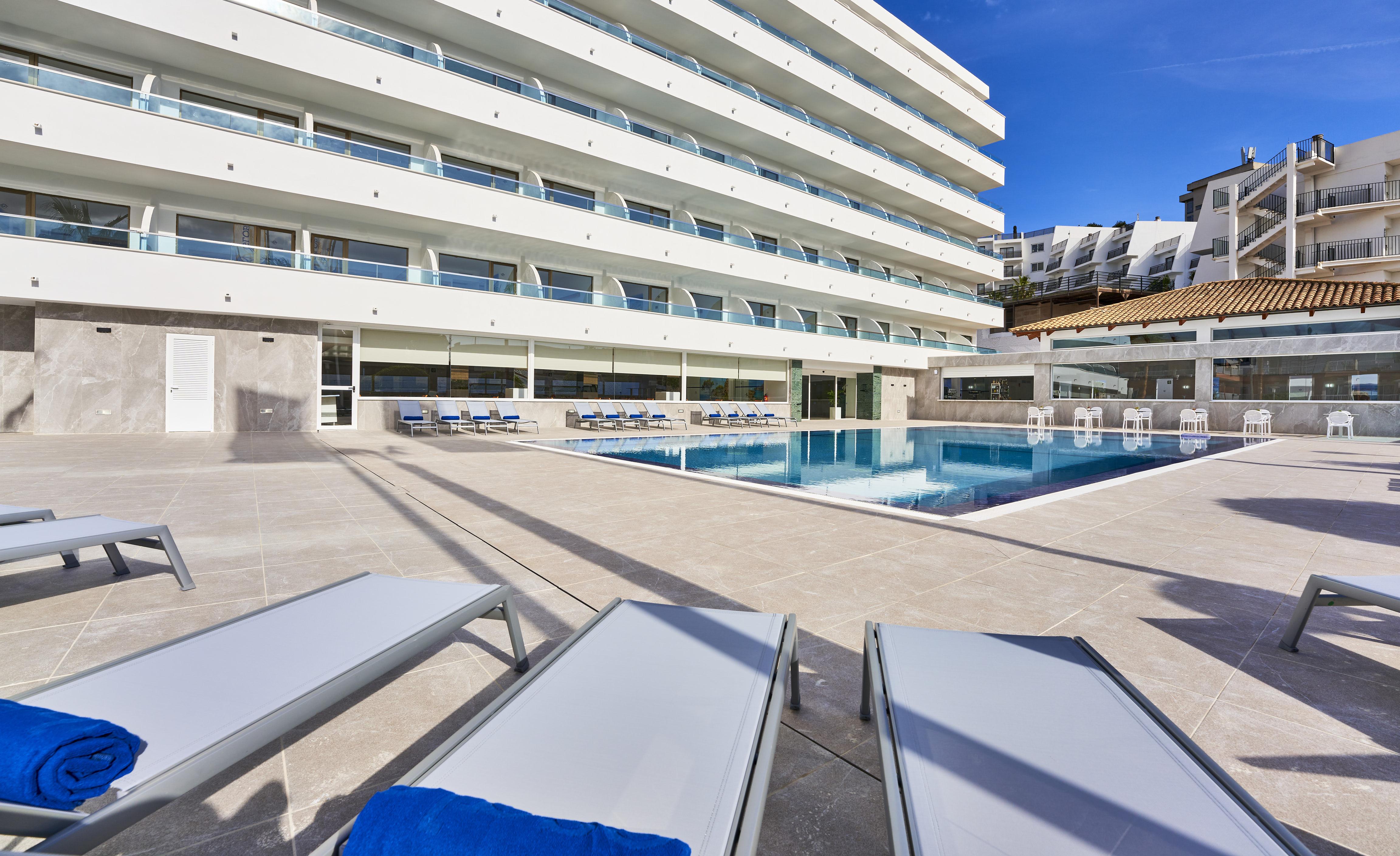 Globales Palmanova 3* Magaluf (Mallorca)