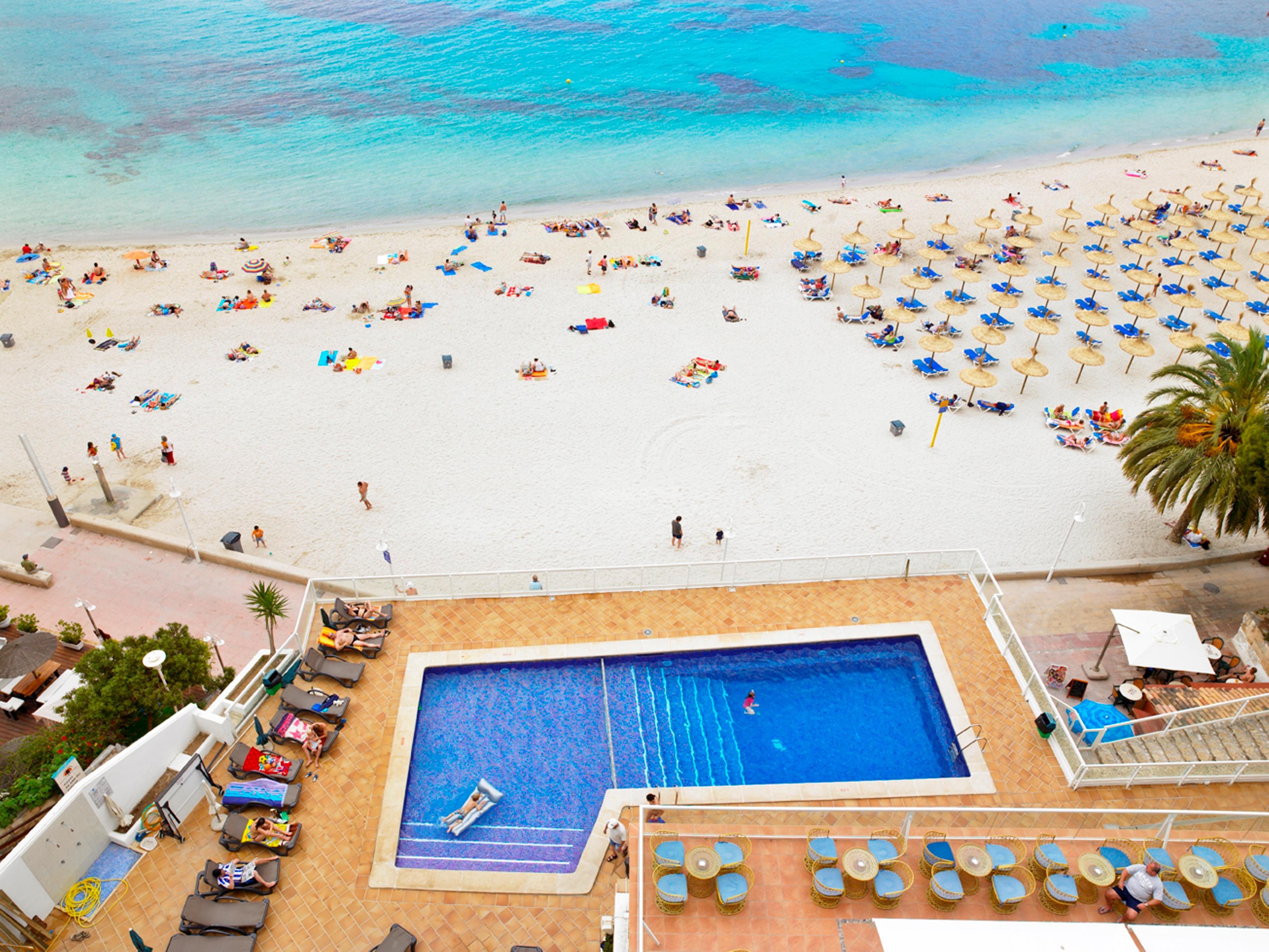 Flamboyan Caribe & Hotel