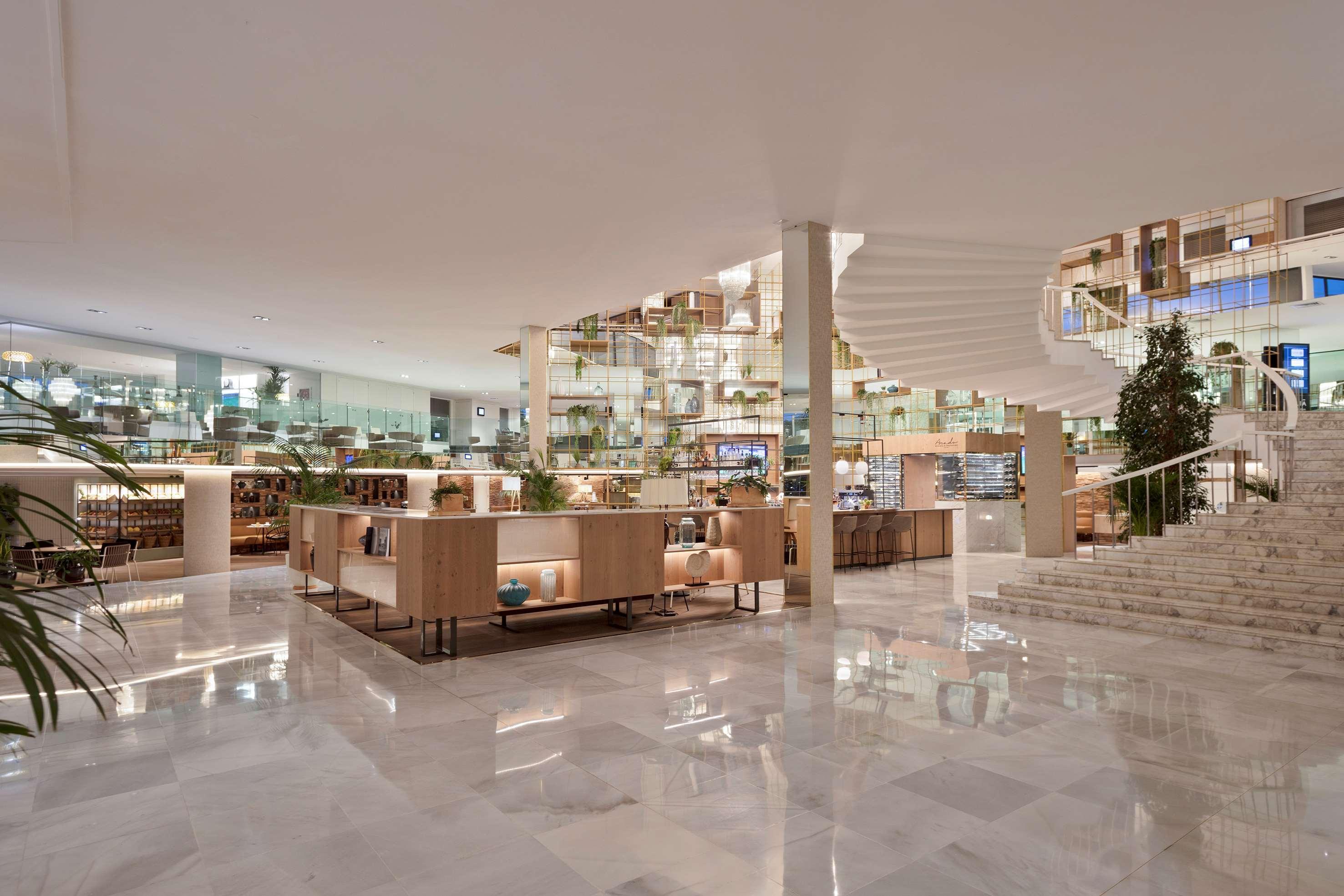 Meliá Marina 4*