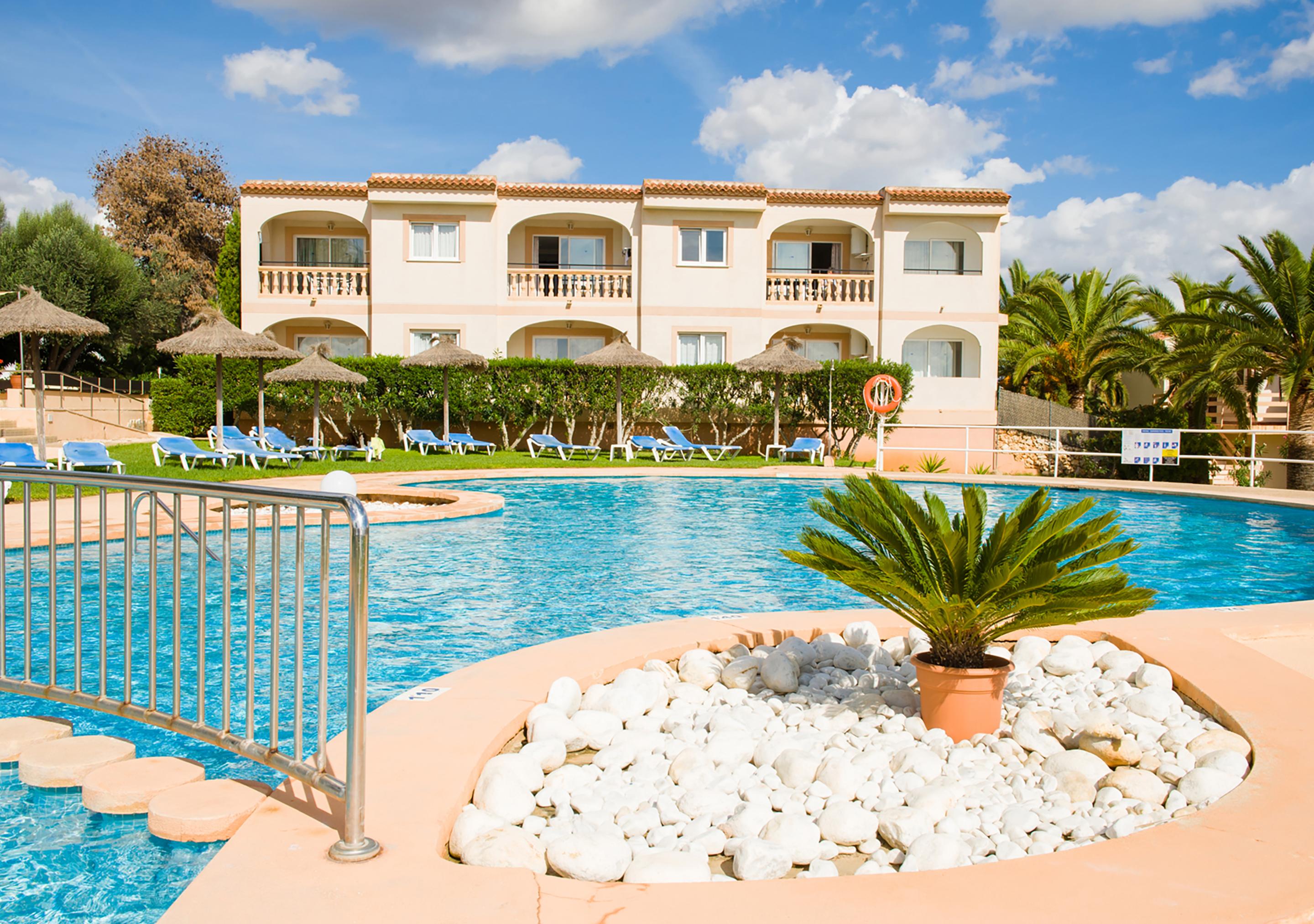 Apartahotel Sol Romántica By Dot Cala Romàntica
