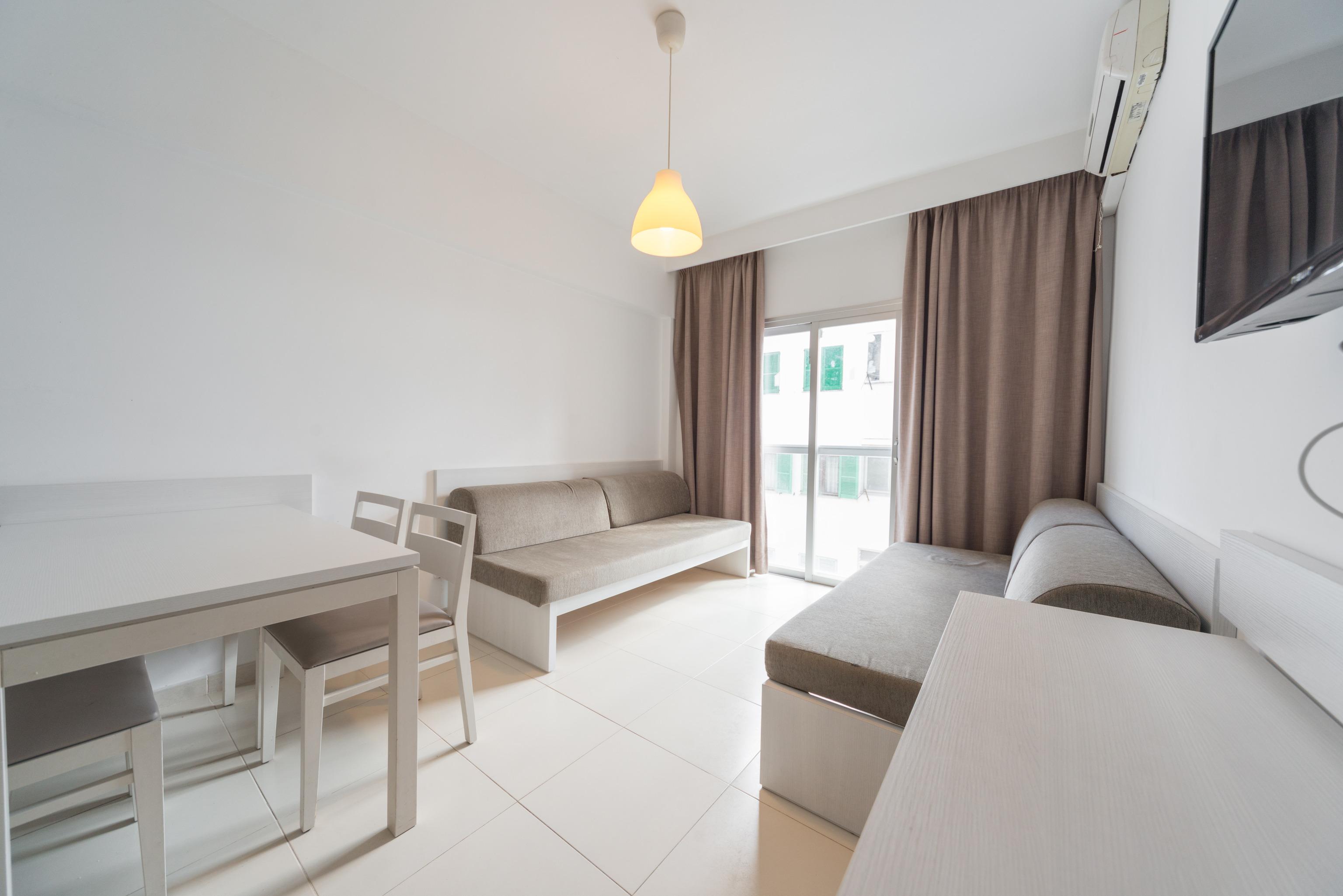 Embat Apartment *