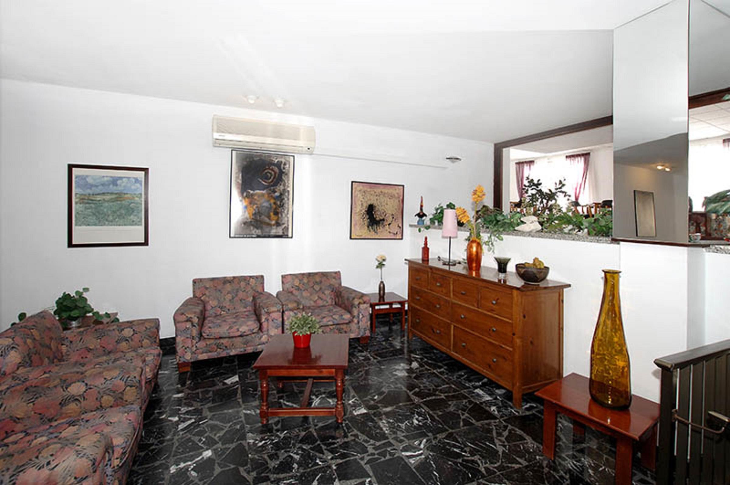 Sur Hotel 2*
