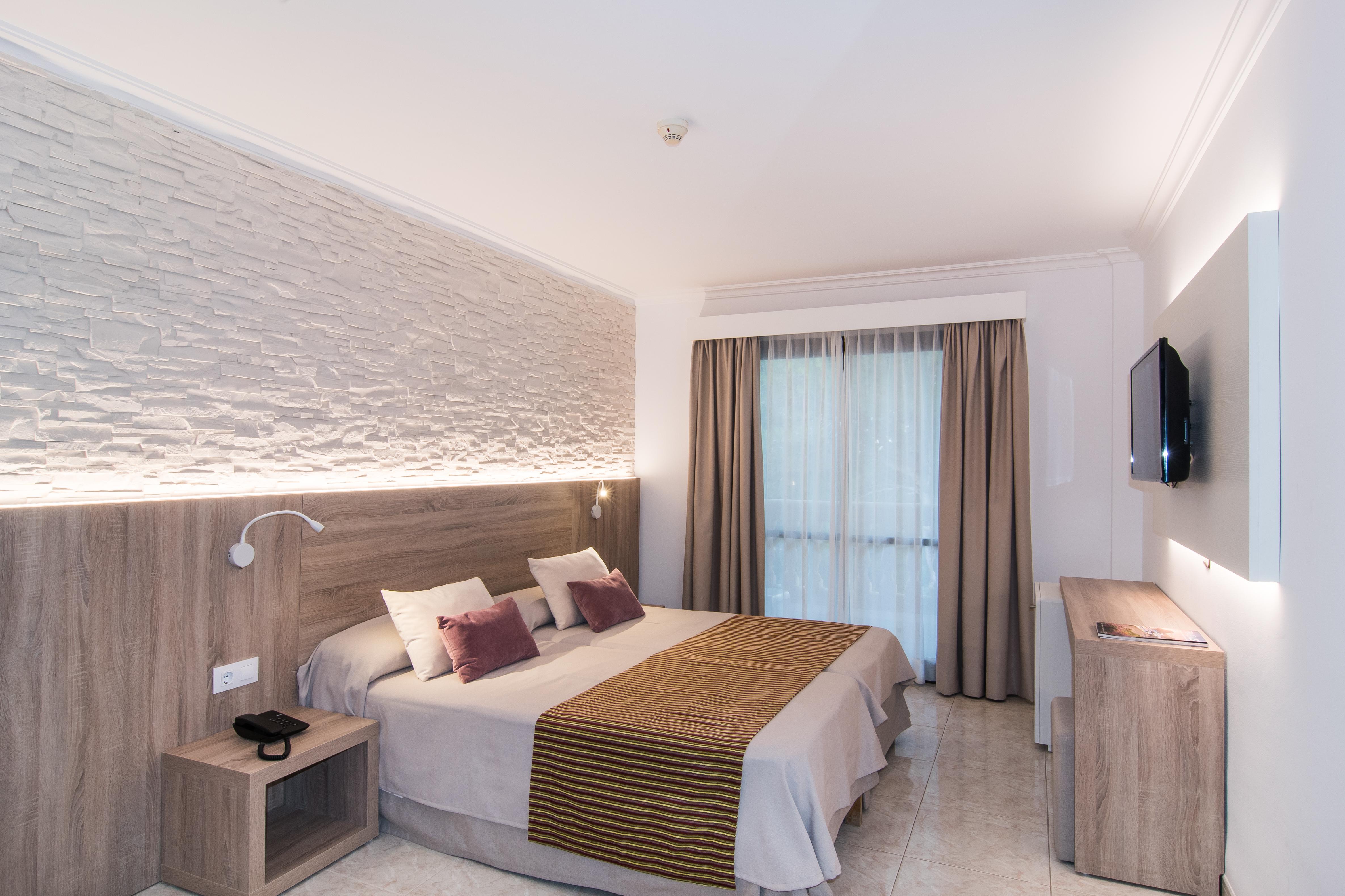 Na Taconera Hotel