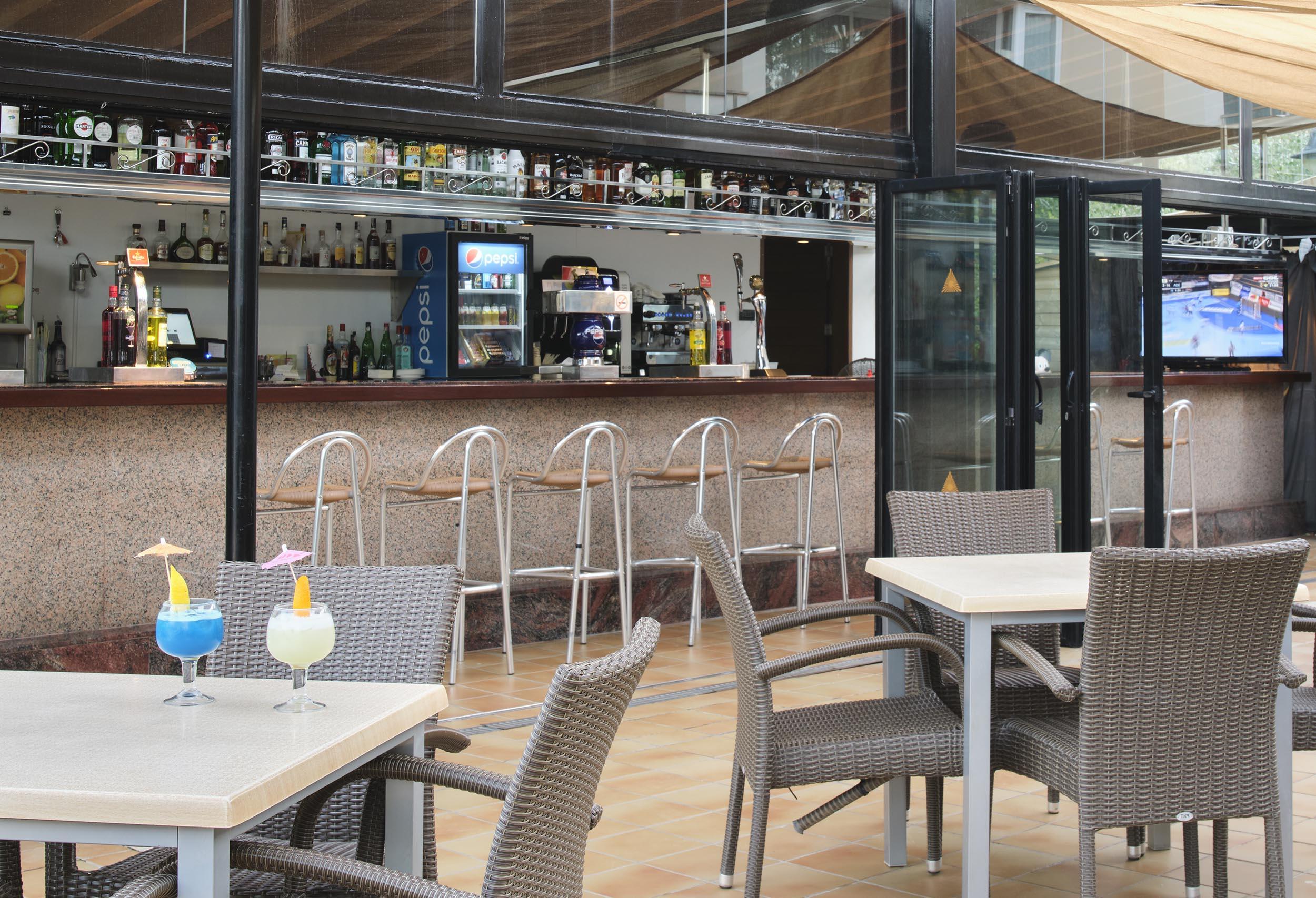 Apartahotel Duva &