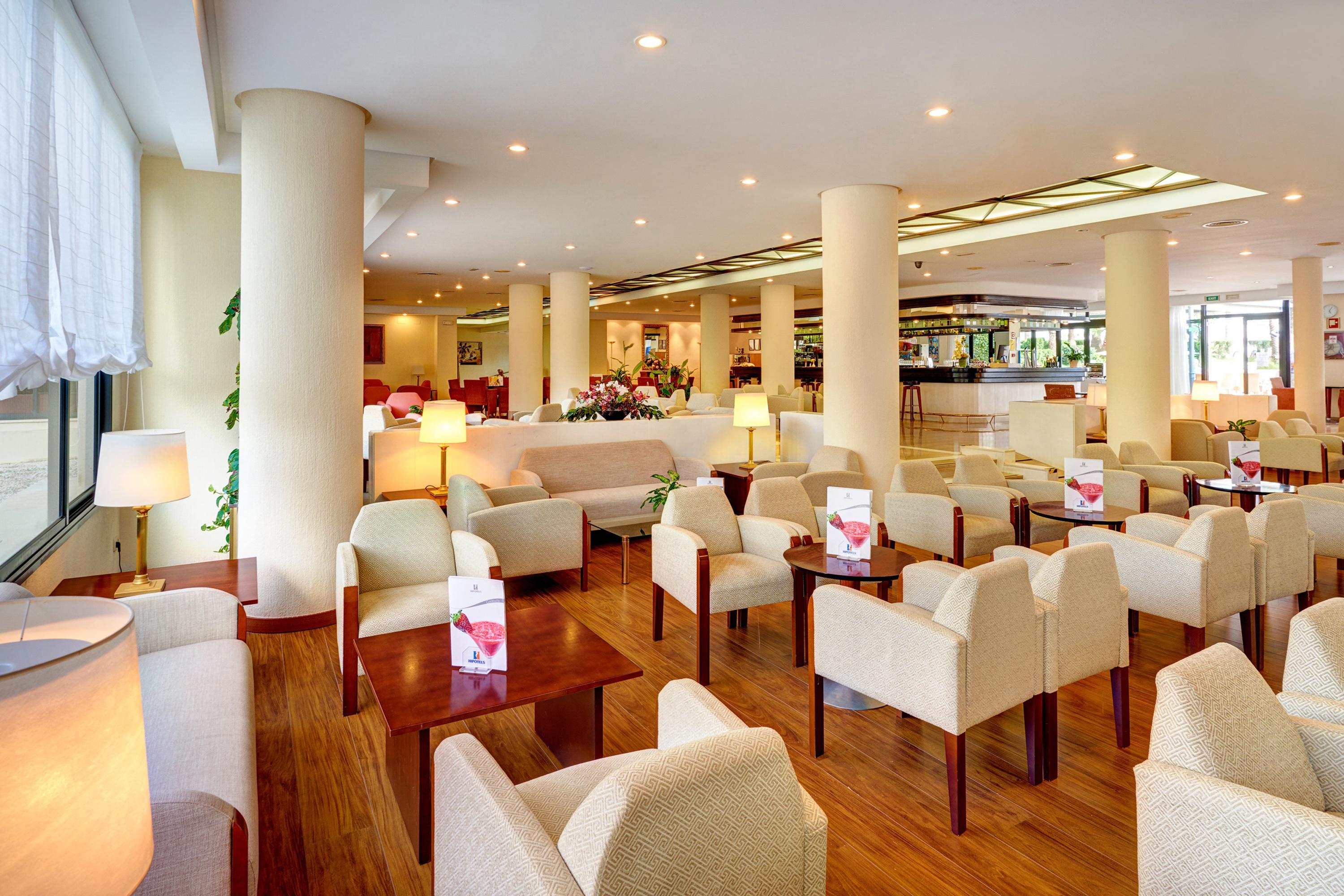 Hotel Marfil Playa 4*