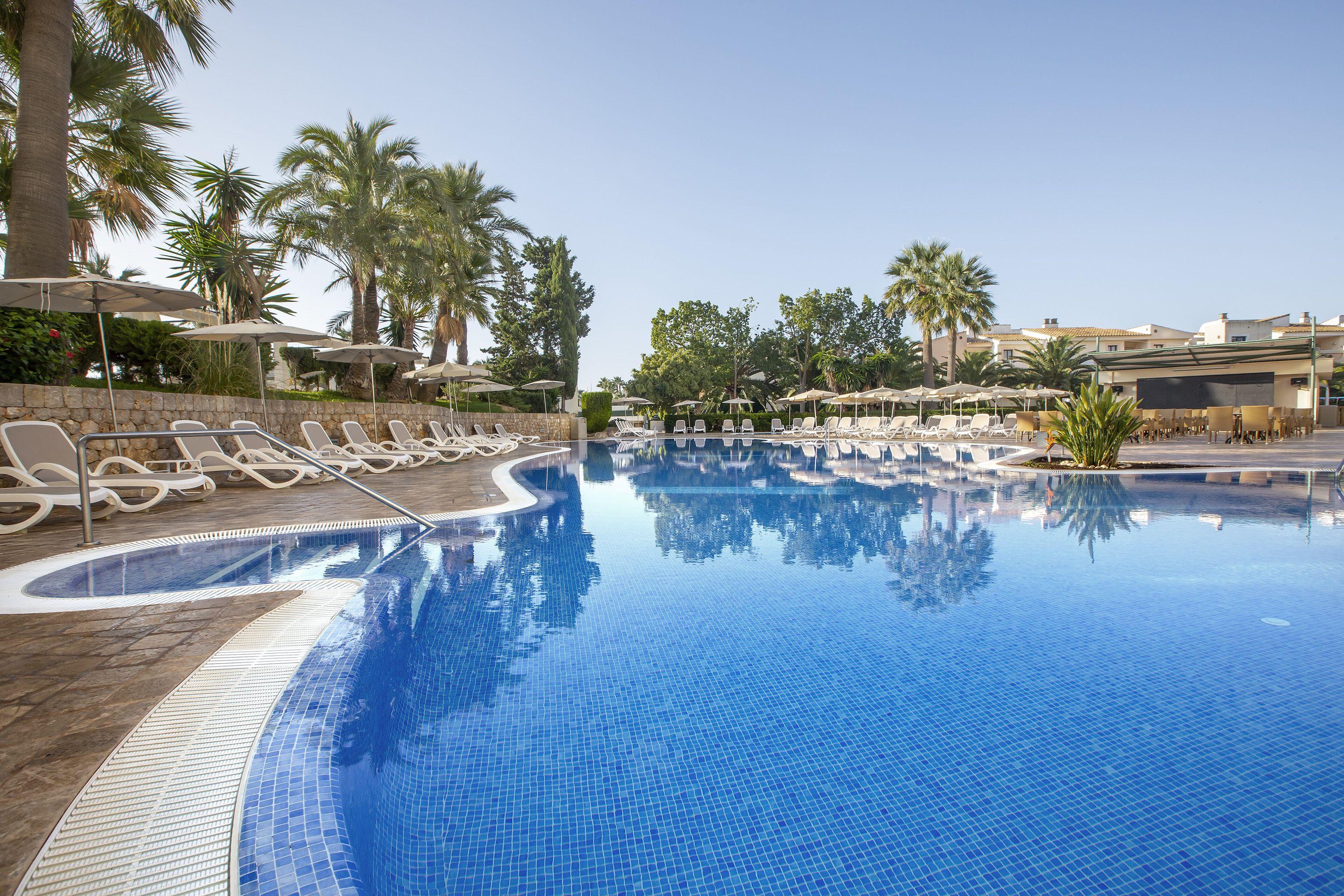 Hotel Marfil Playa 4*