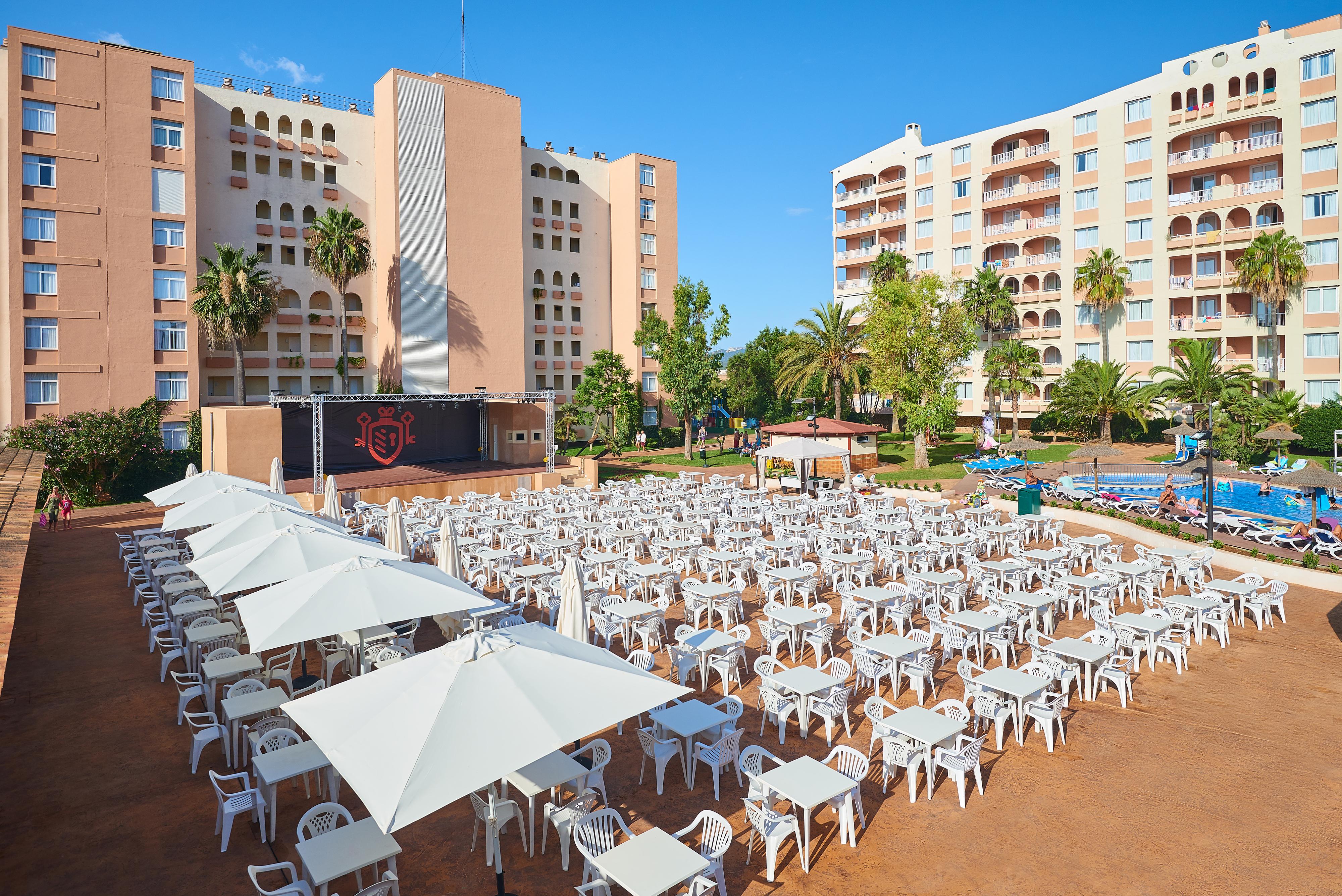 Apartahotel Hyb Eurocalas 4*