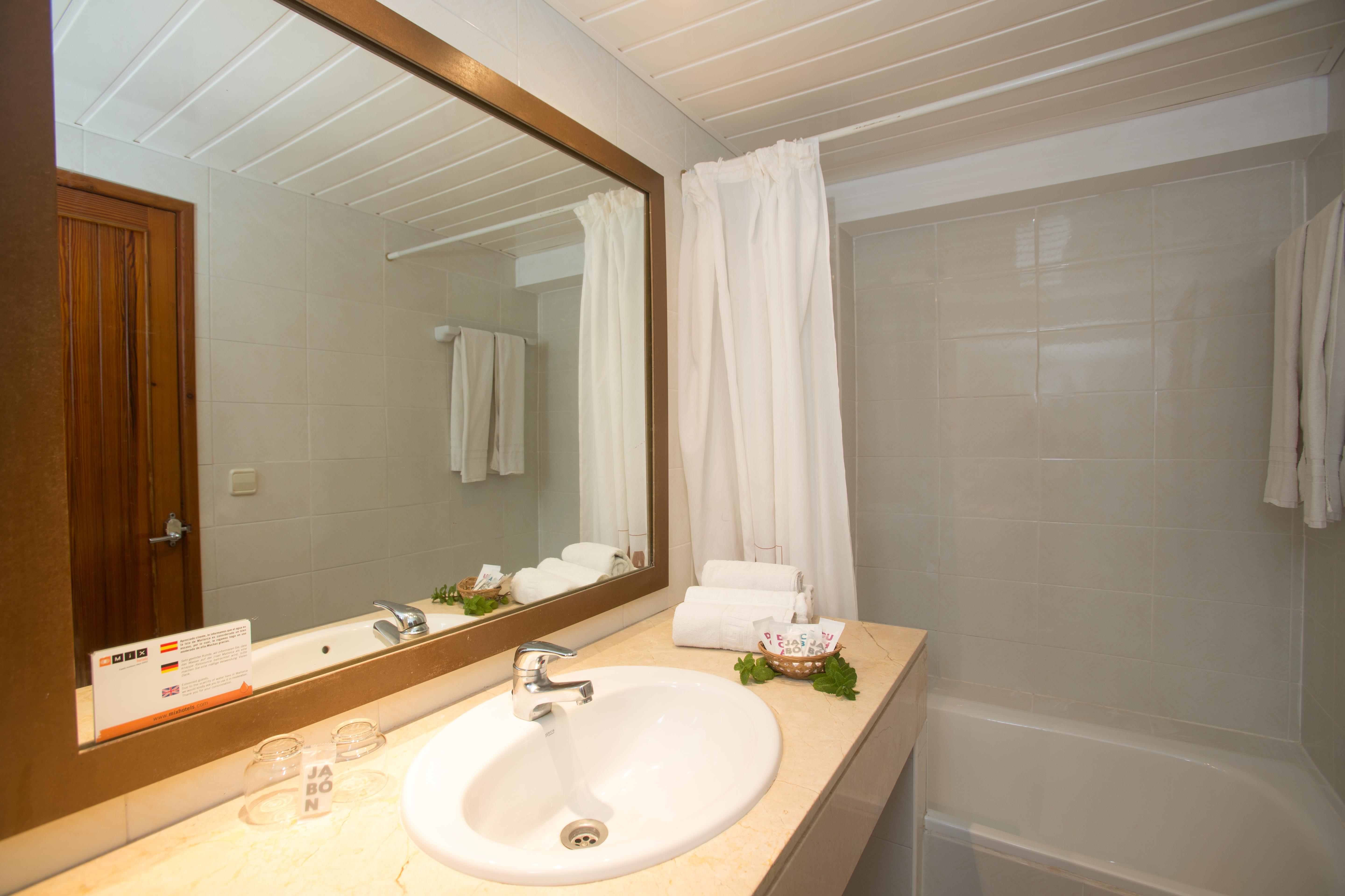 O7 Colombo Hotel 3*