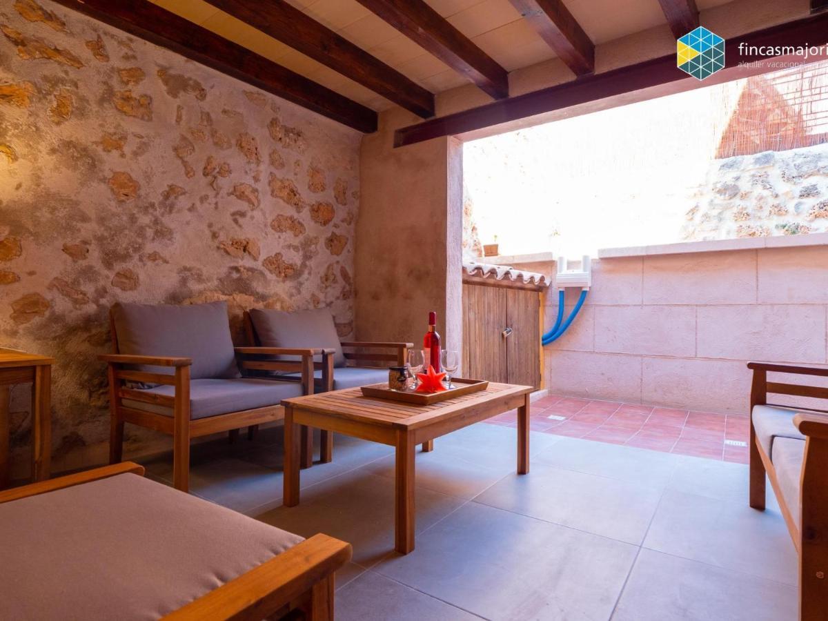Holiday home Es Carrero