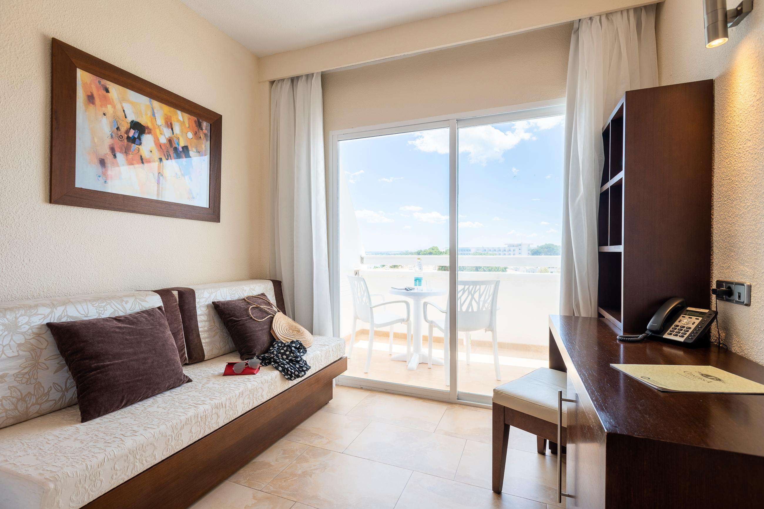 Condesa 4*