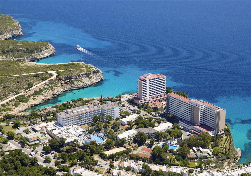 Aluasun Cala Antena 3*