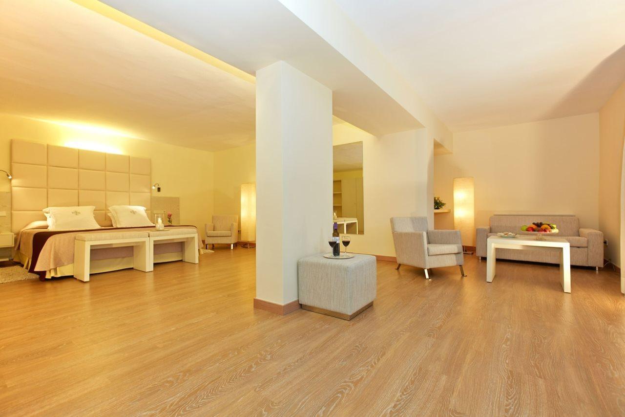 Hotel L'hermitage & 4*