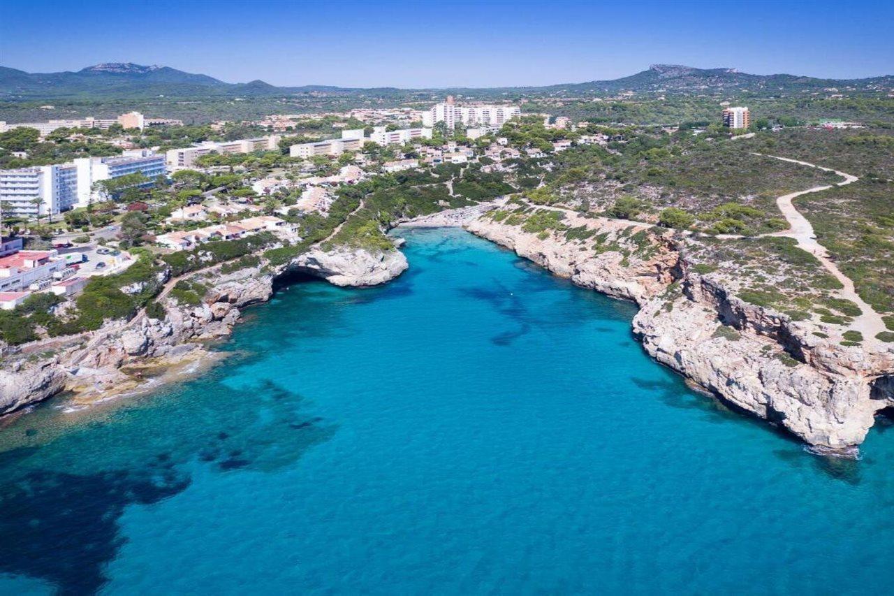 Aluasun Cala Antena 3*