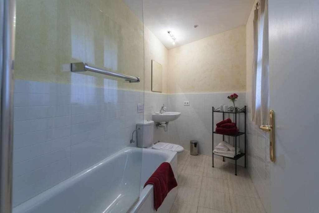 Acogedora Casa Con Encanto Con Terraza En La Azotea Con Vistas Сasa de vacaciones