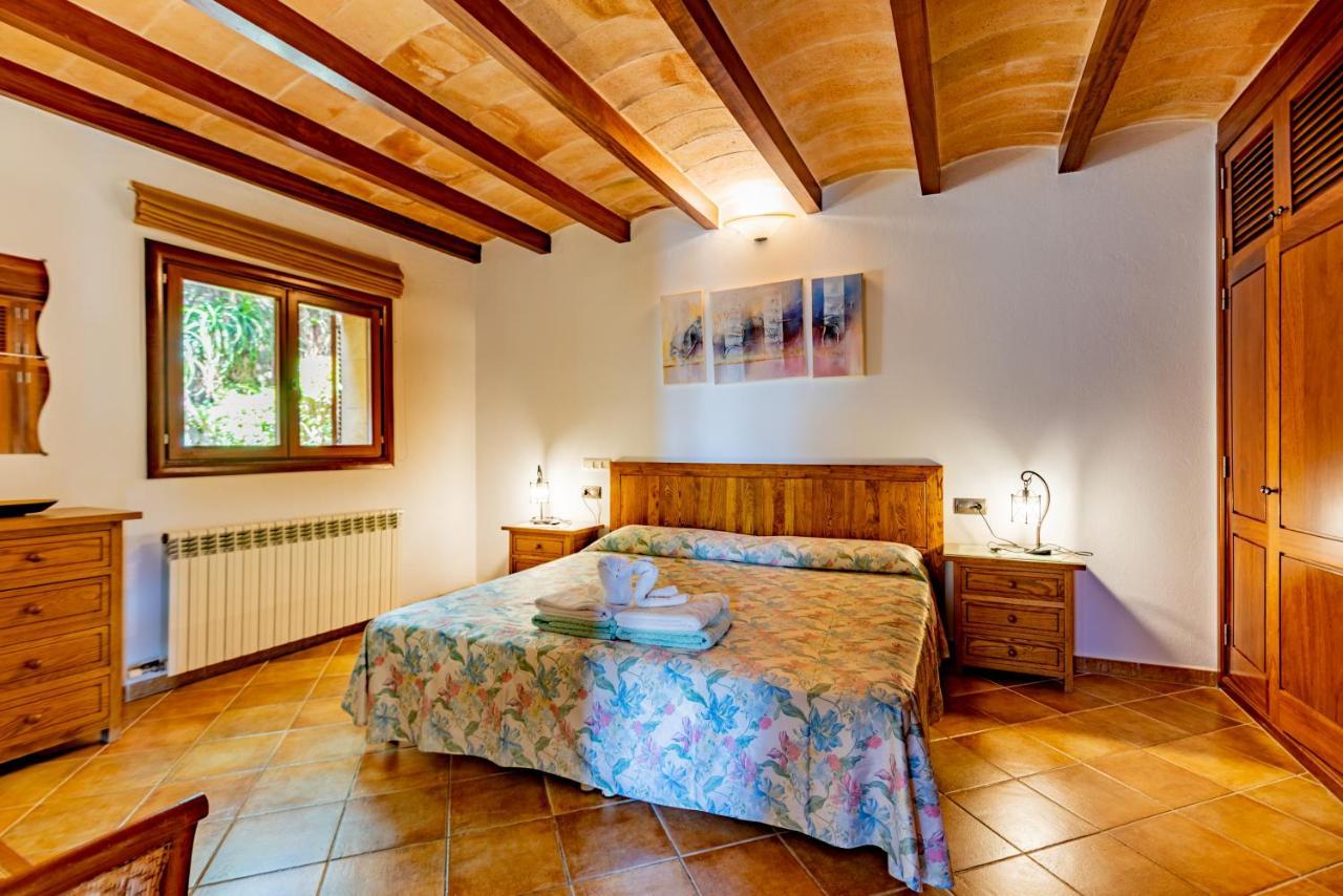 In Center Of With Pool And Jacuzzi Pollensa