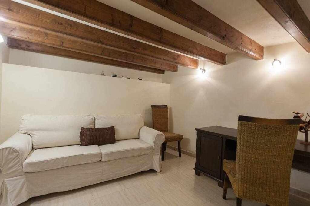 Сasa de vacaciones Acogedora Casa Con Encanto Con Terraza En La Azotea Con Vistas *