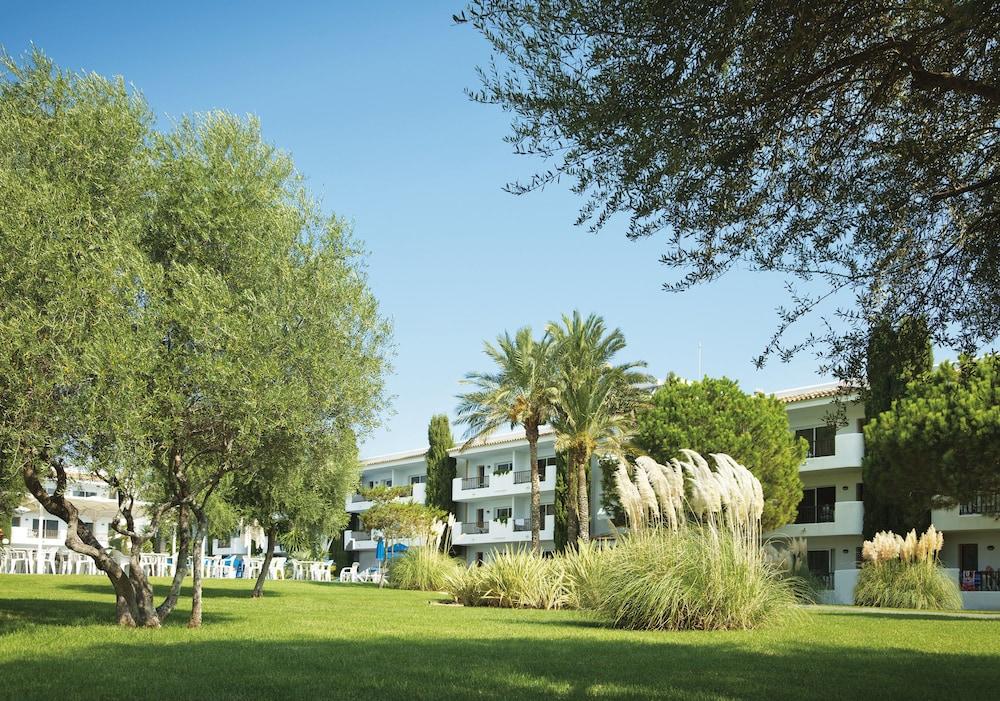 Inturotel Azul Garden Apartahotel