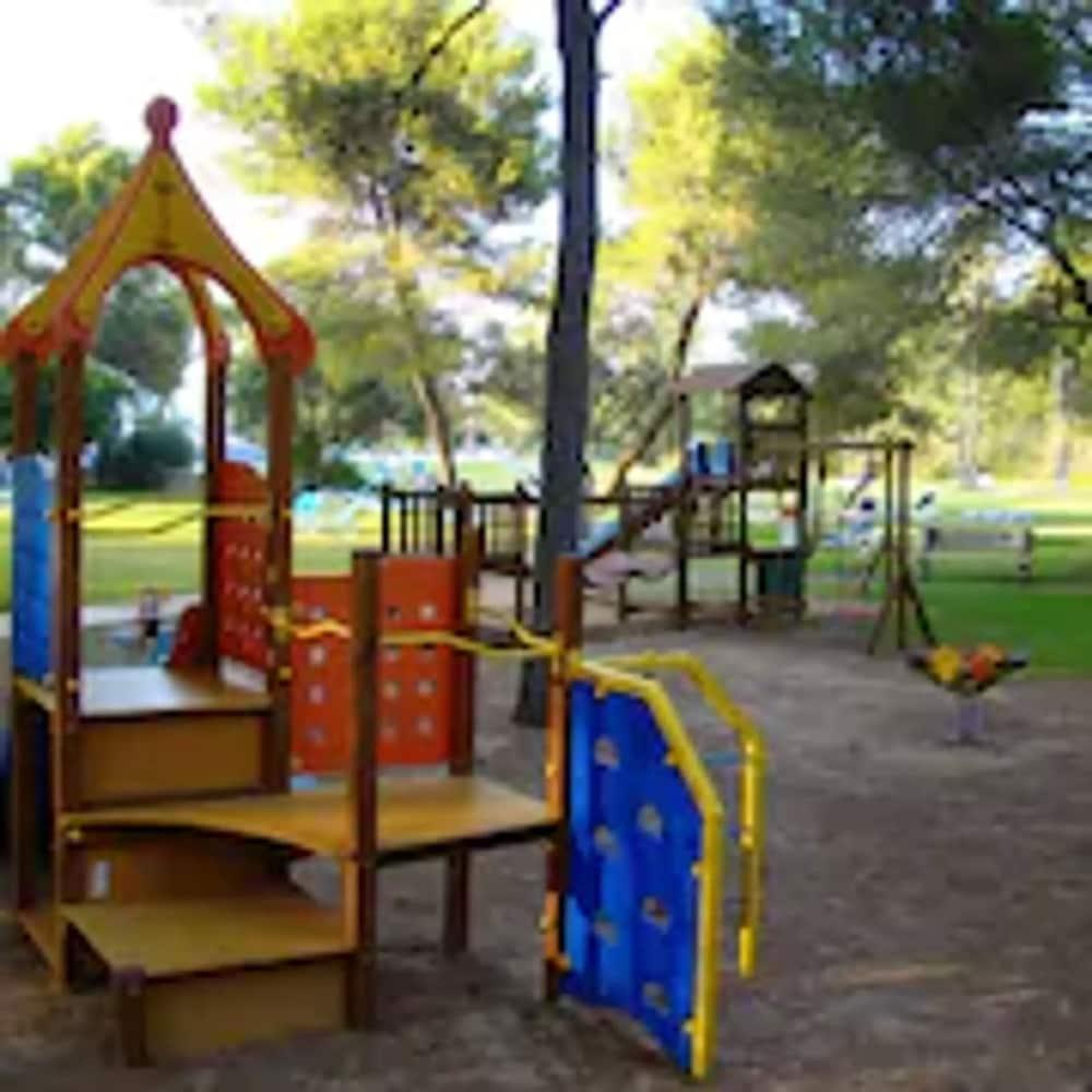 Exagon Park Hotel 4*