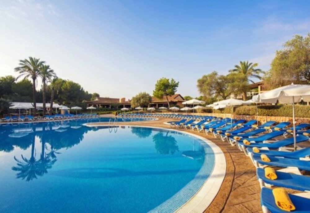 Vell Mari & Apartahotel 4*