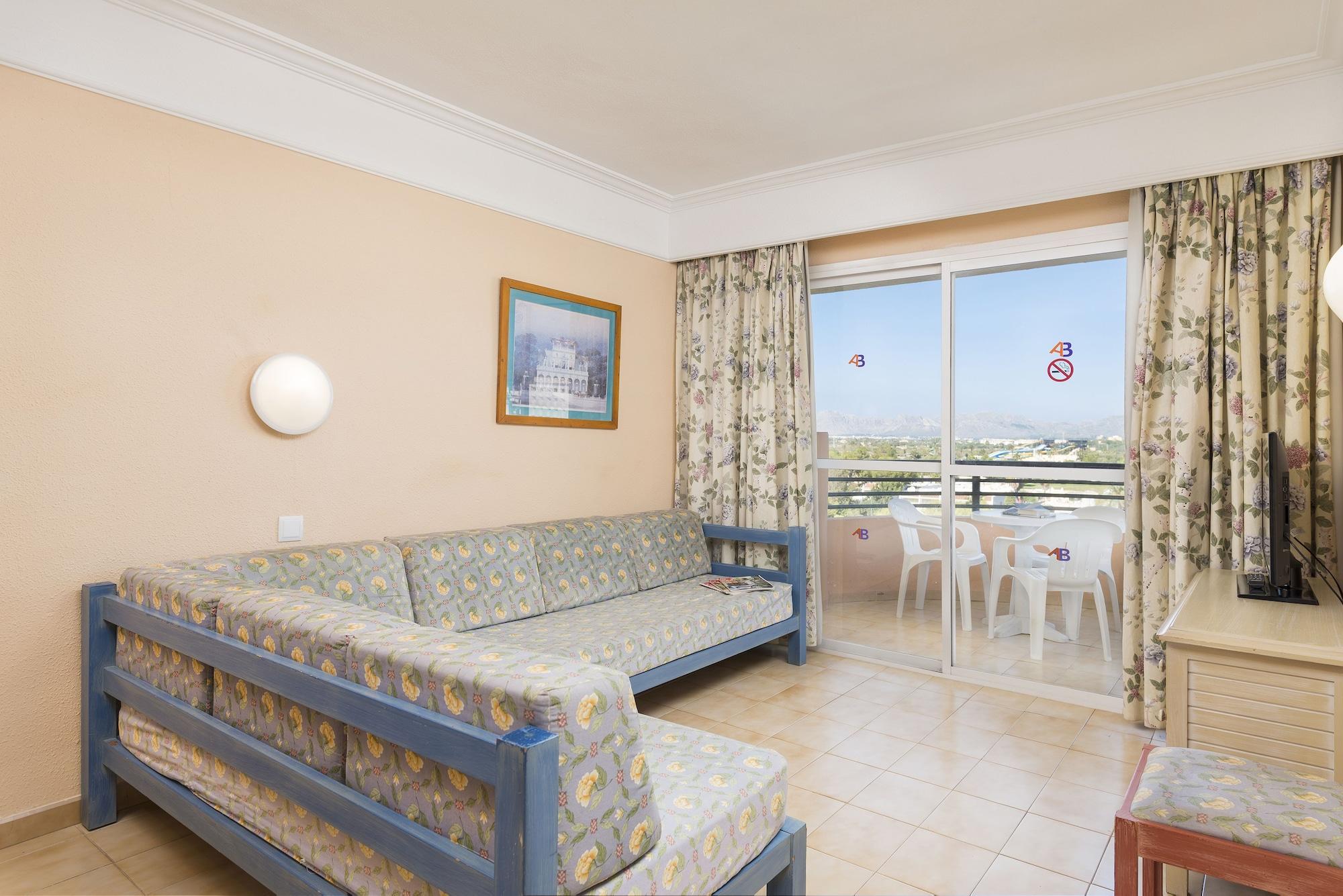 Apartahotel Alcúdia 3*