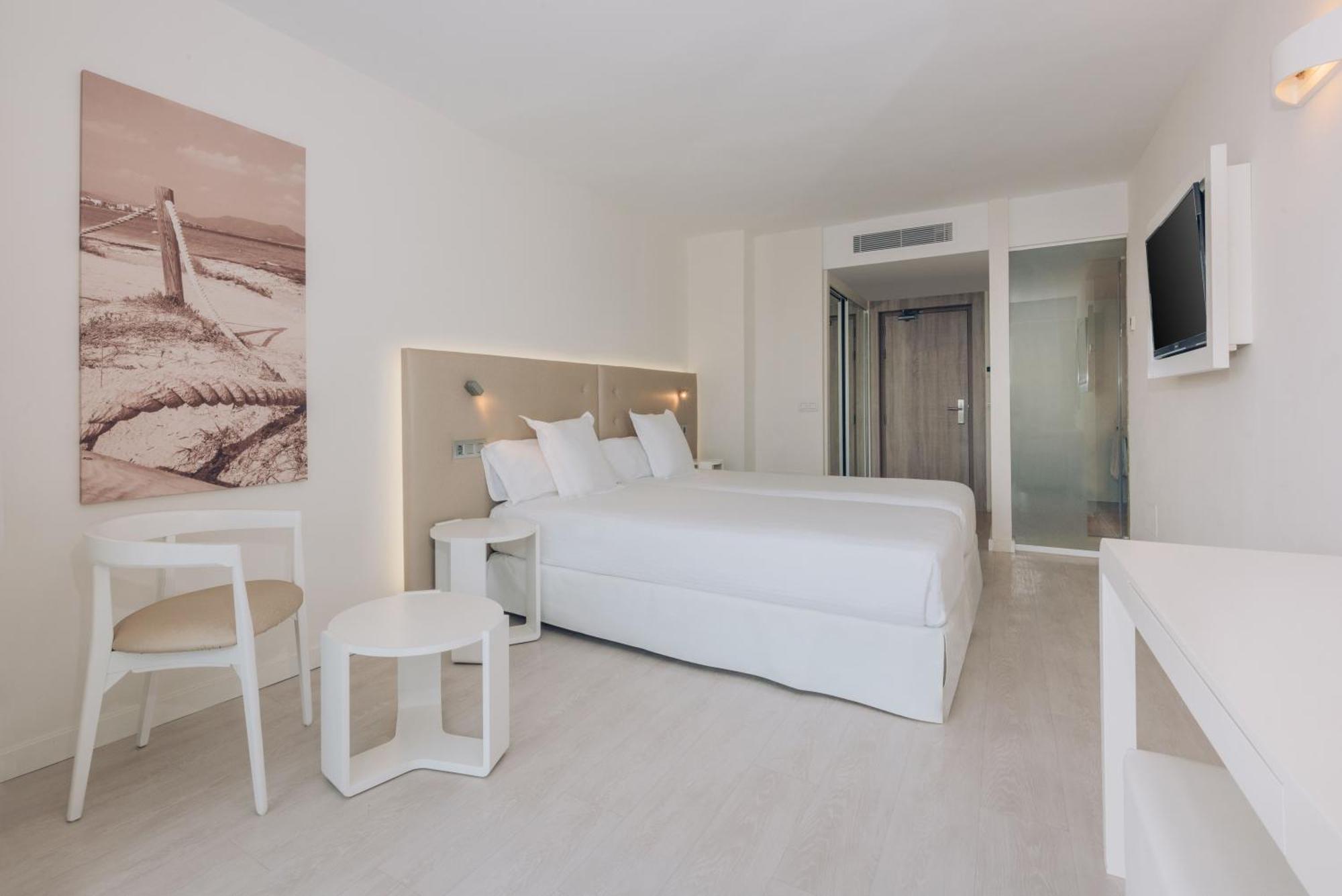 Hotel Iberostar Waves Cala Millor - Adults Only