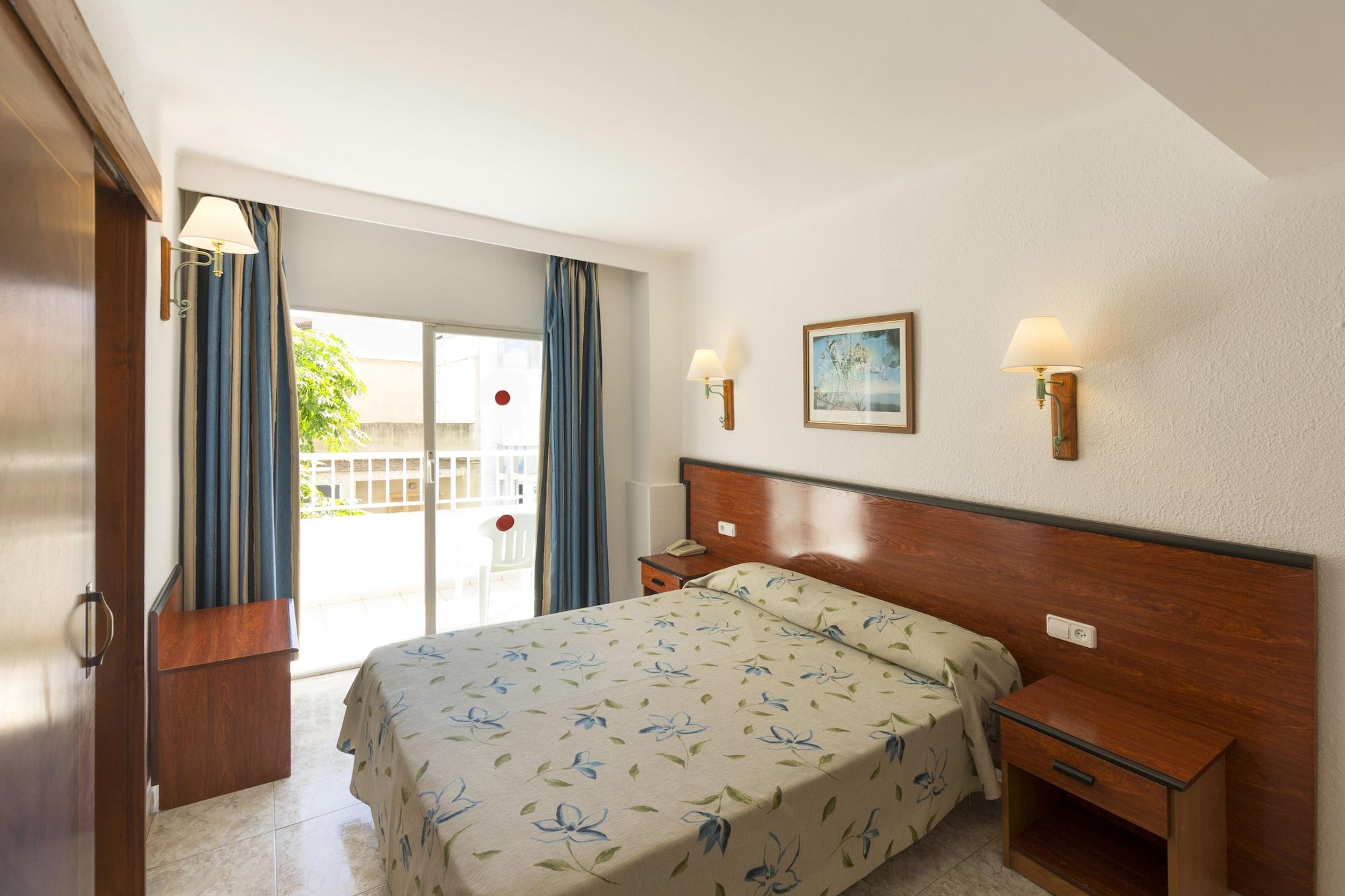 Hotel Hsm Reina Del Mar 3*