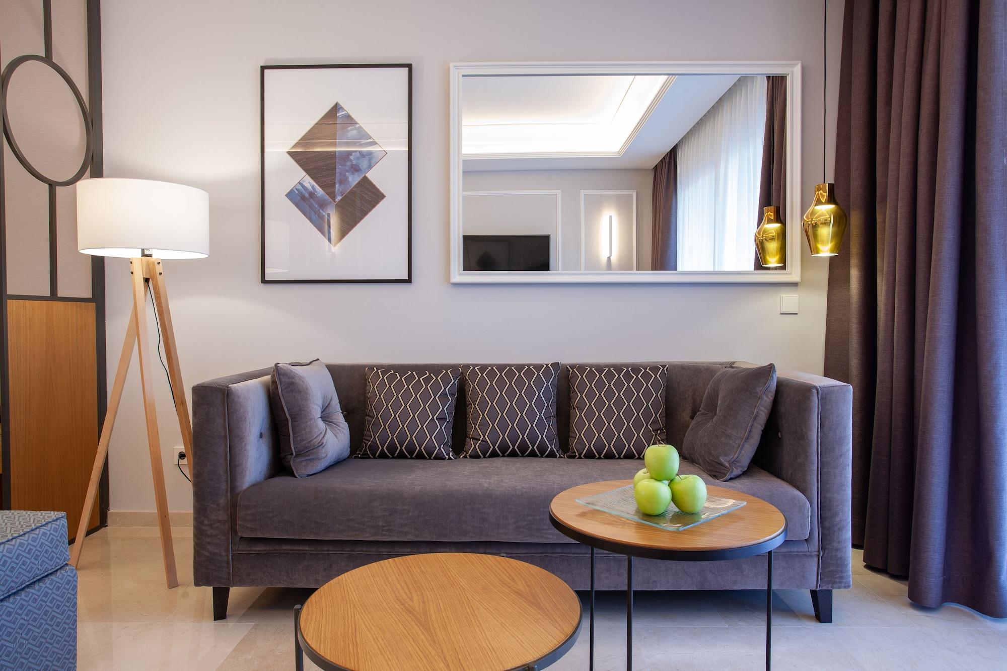 Grupotel Playa De Palma Suites&spa 4*