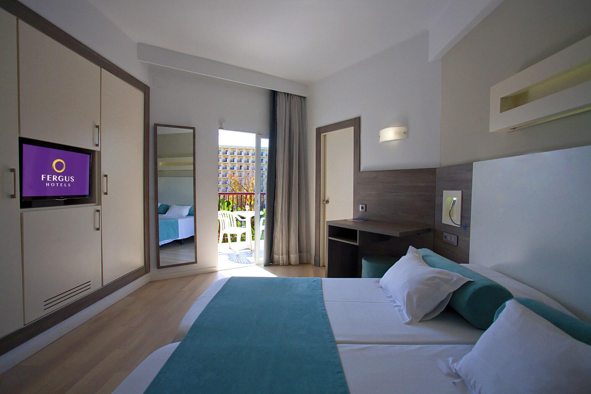 Fergus Bermudas 4* Palmanova