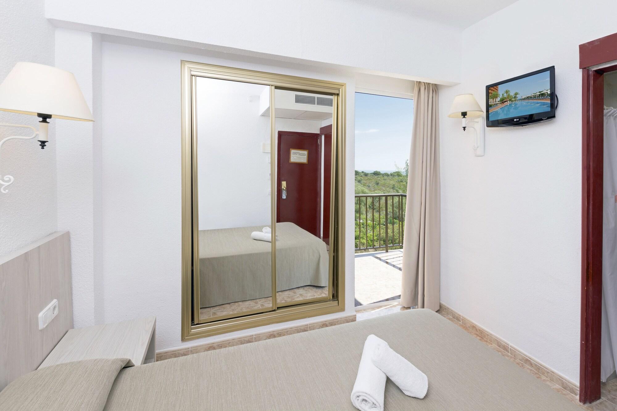 Hsm Canarios Park Calas de Mallorca