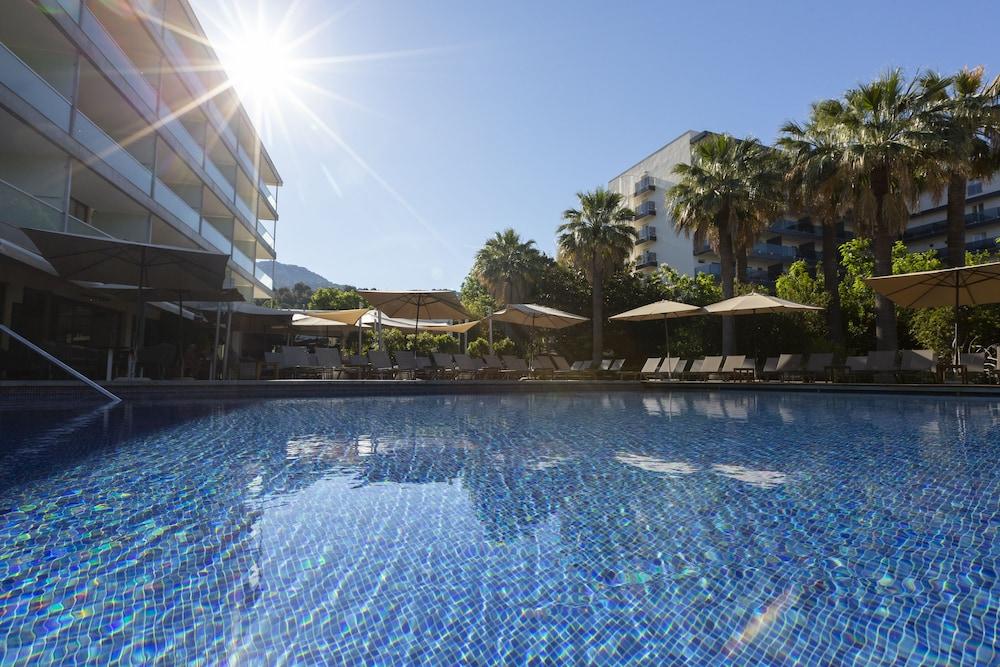 Hotel Aimia