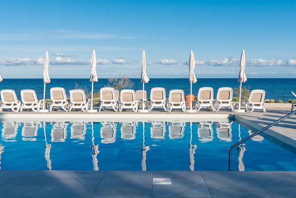 Atolon & Kaafu Club Hotel Cala Bona (Mallorca)