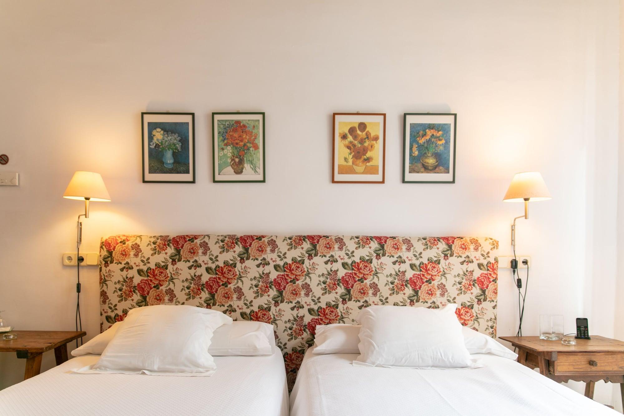 Hotel Moragues 4*