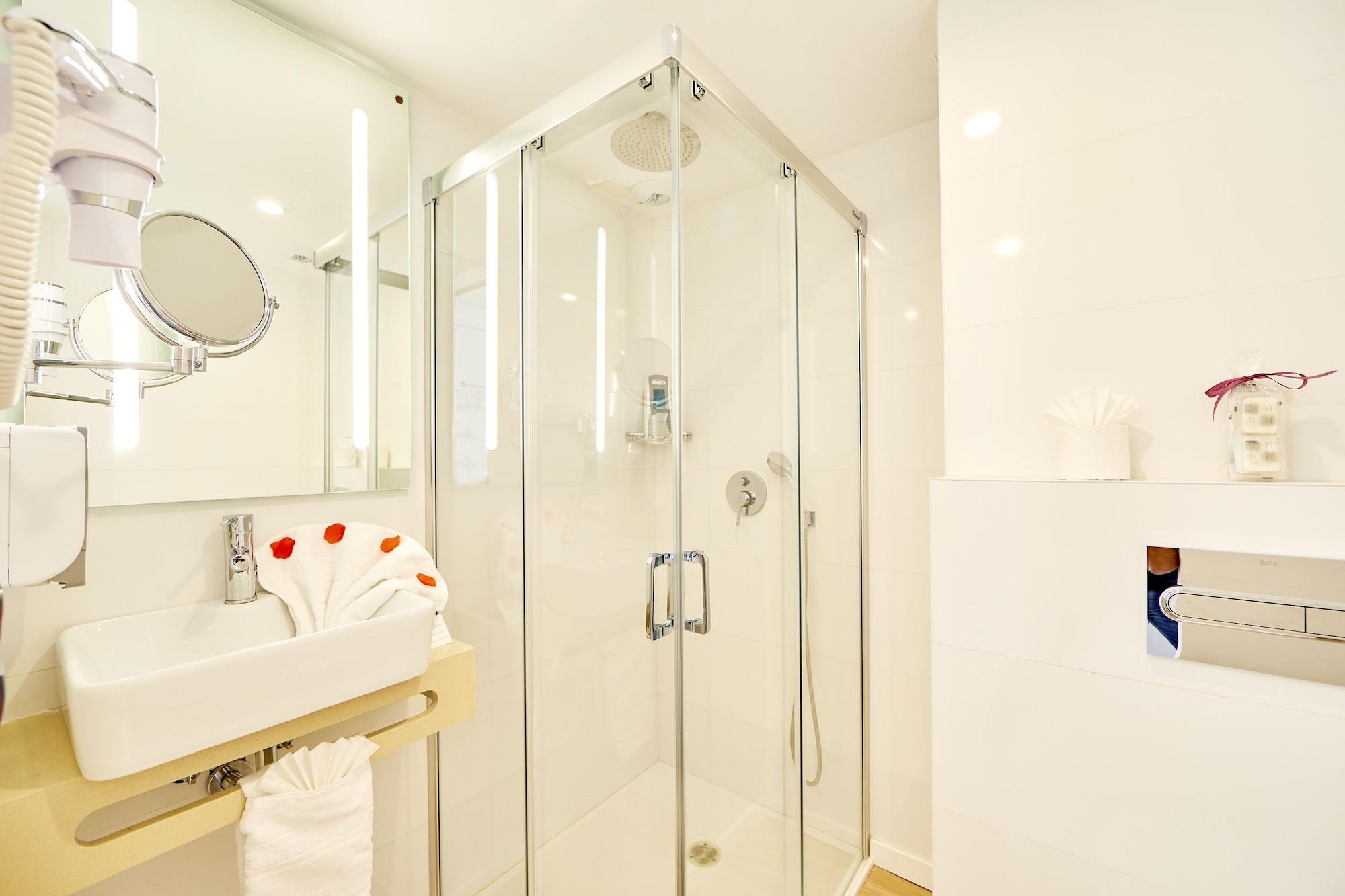 Hotel Mll Mediterranean Bay - Adults Only 4*