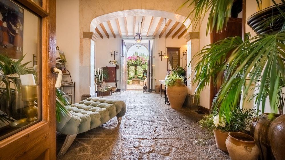 Cas Xorc Boutique And Restaurant 4*