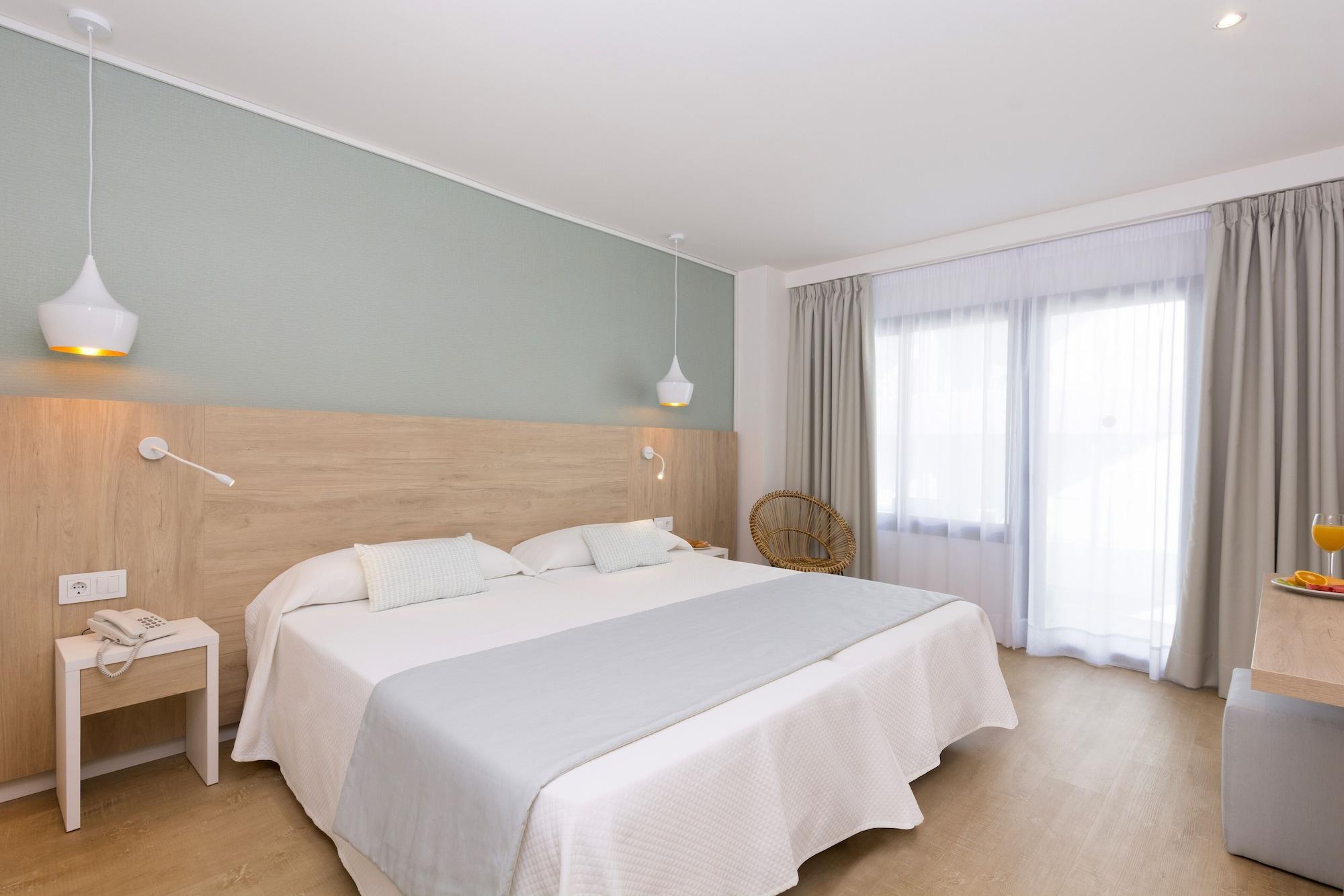 Hsm Regana - Adults Only