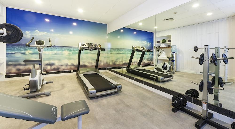 Hoposa Daina- Adults Only 4*