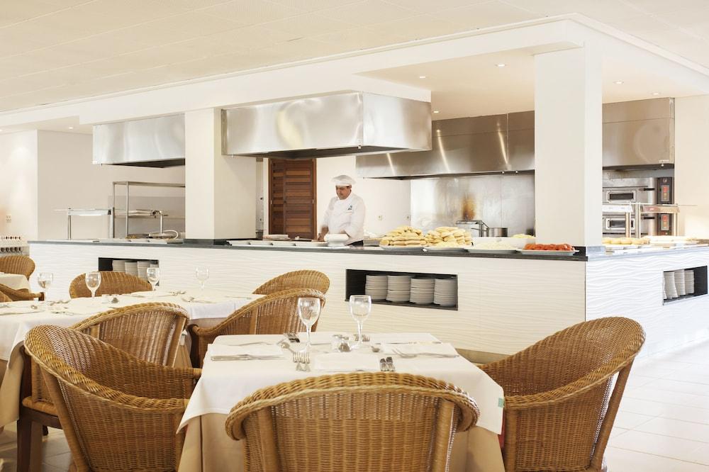 Grupotel Mallorca Mar Apartahotel