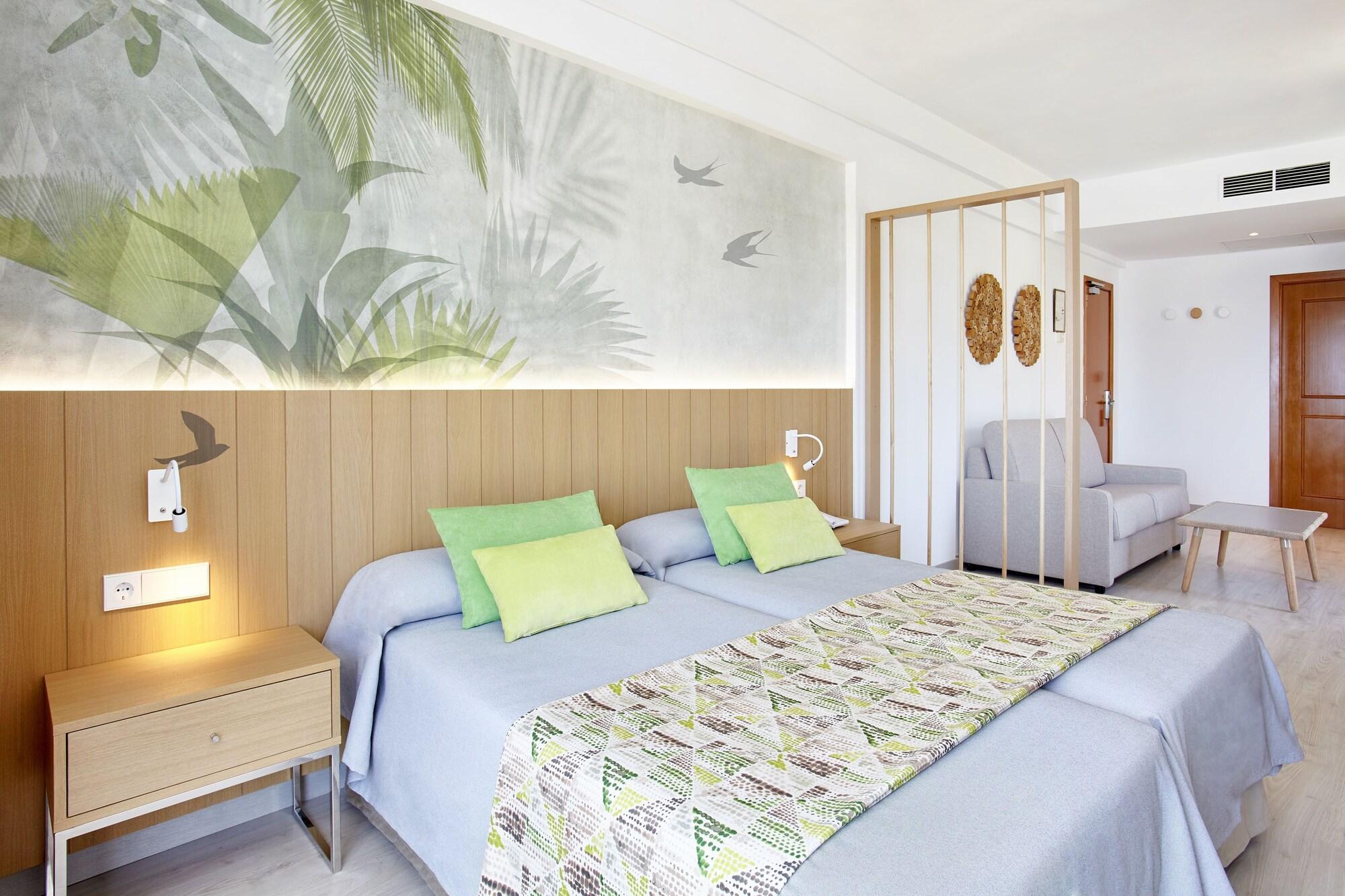 Universal Castell Royal Hotel 4*