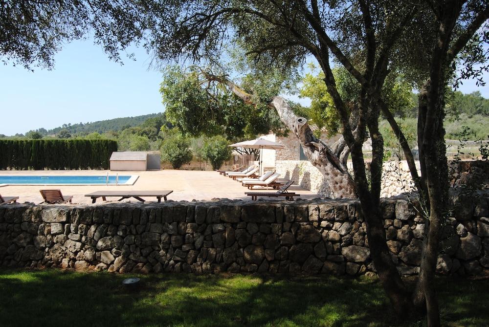 Rural Es Riquers Casa rural *