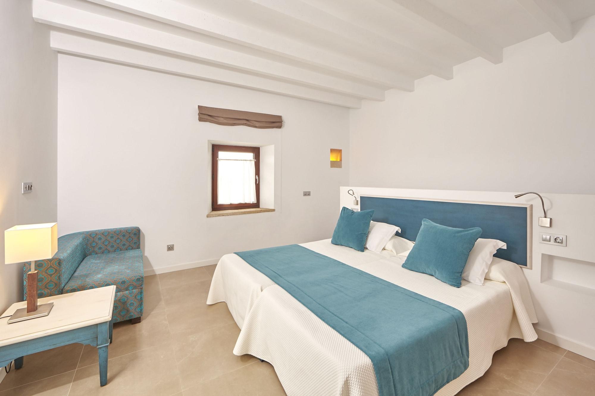 Bennoc Petit - Only Adults Llucmajor (Mallorca)
